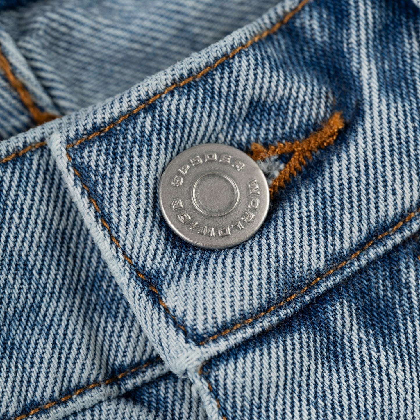 LIGHT BLUE WASH BELUGA DENIM