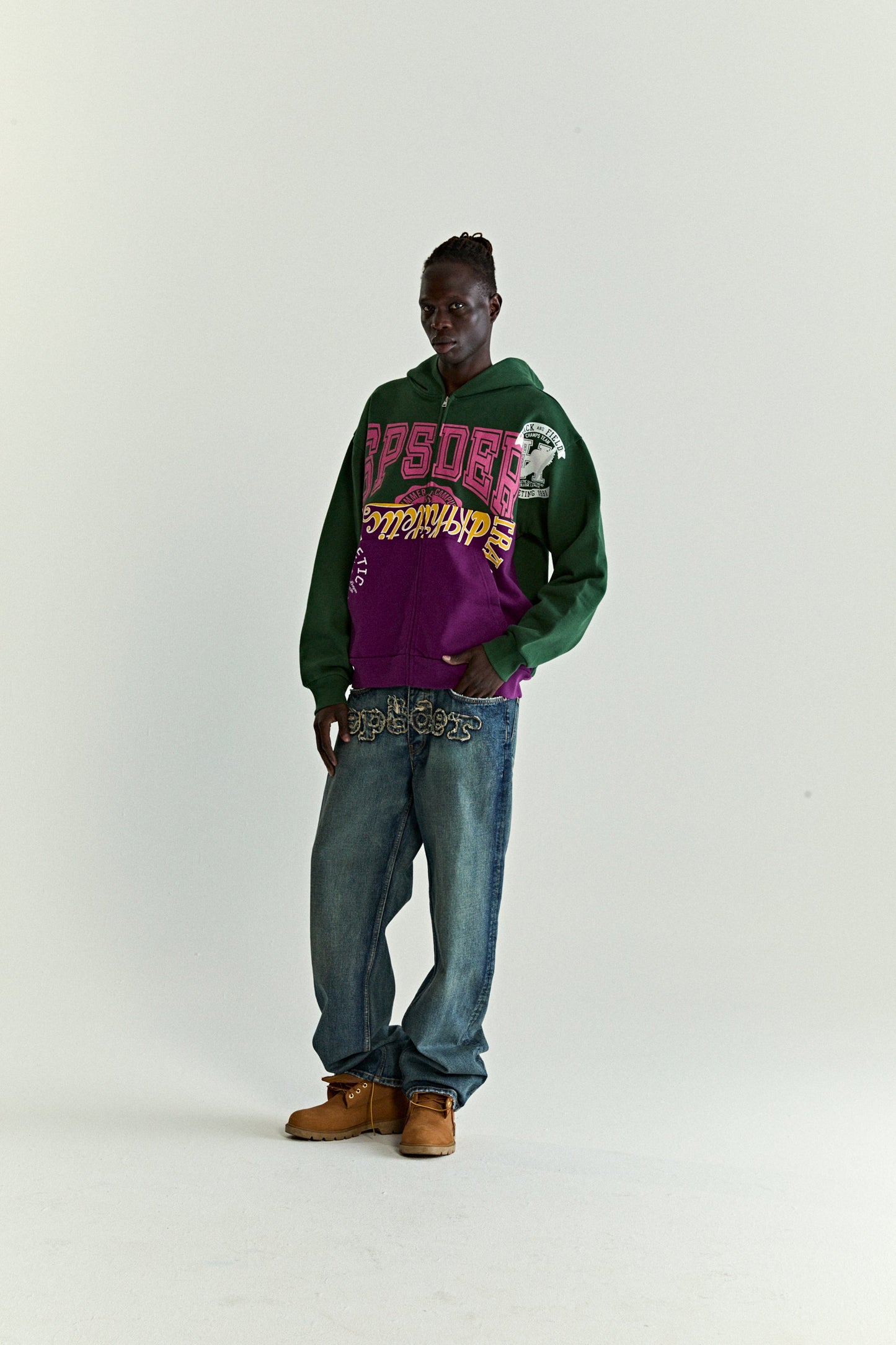 CAMPERS FIELD ZIP UP HOODIE