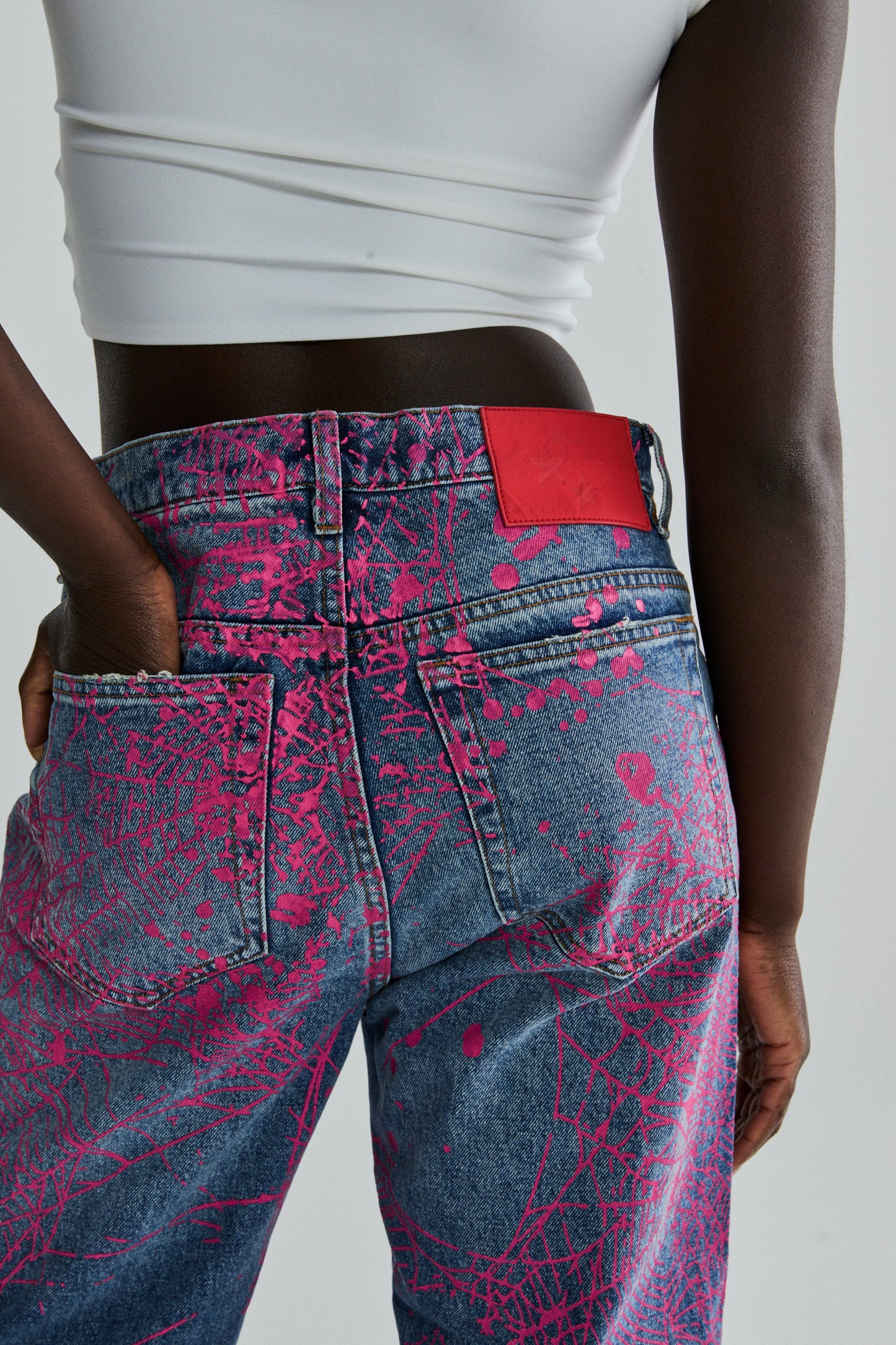 INDIGO V2 WEB DENIM ON MODEL