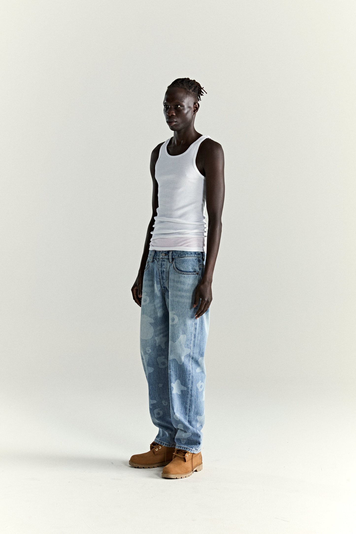 LIGHT BLUE WASH BELUGA DENIM ON MODEL