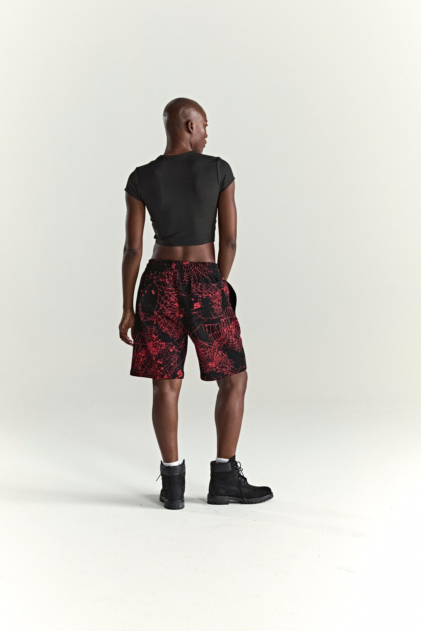 BLACK AOP WEB V2 SWEATSHORT ON MODEL