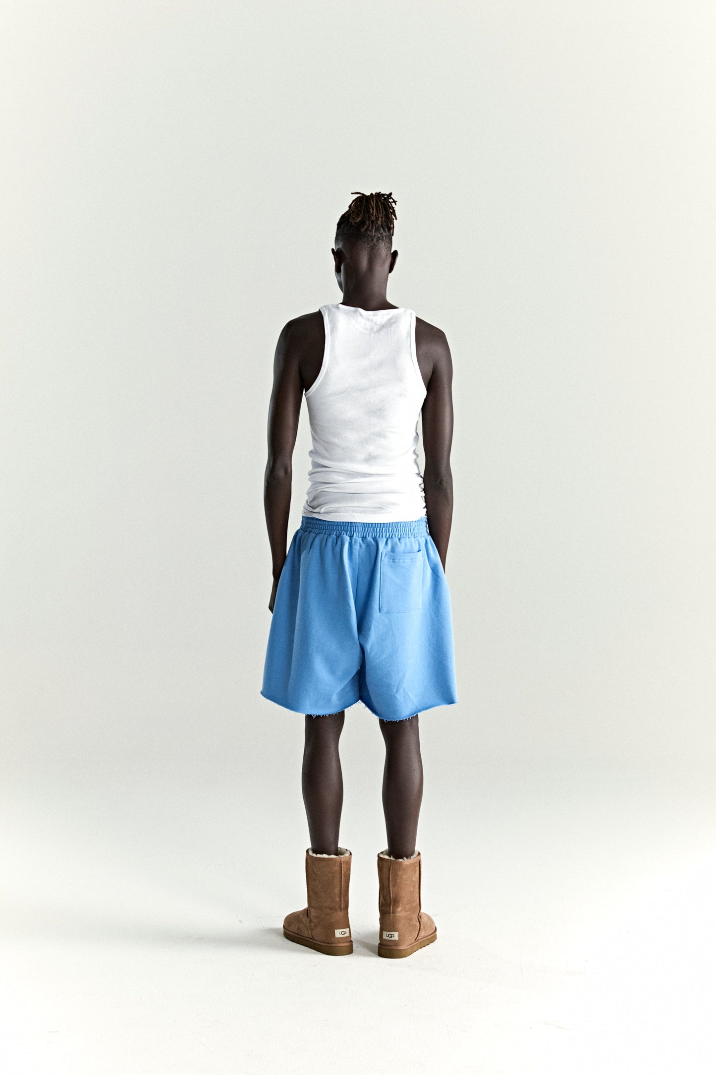 DUSTY BLUE OG WEB V2 SWEATSHORT ON MODEL