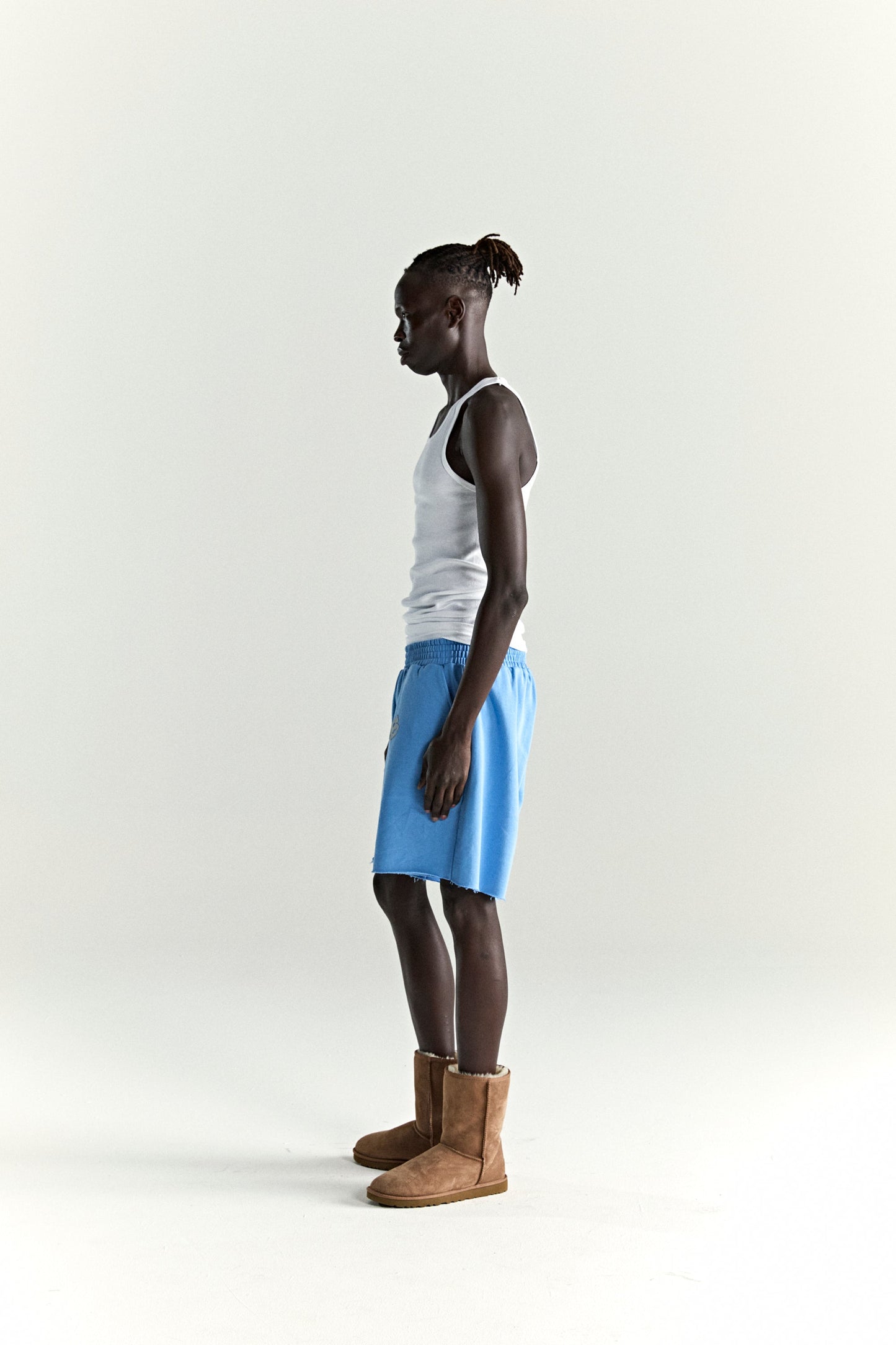 DUSTY BLUE OG WEB V2 SWEATSHORT ON MODEL
