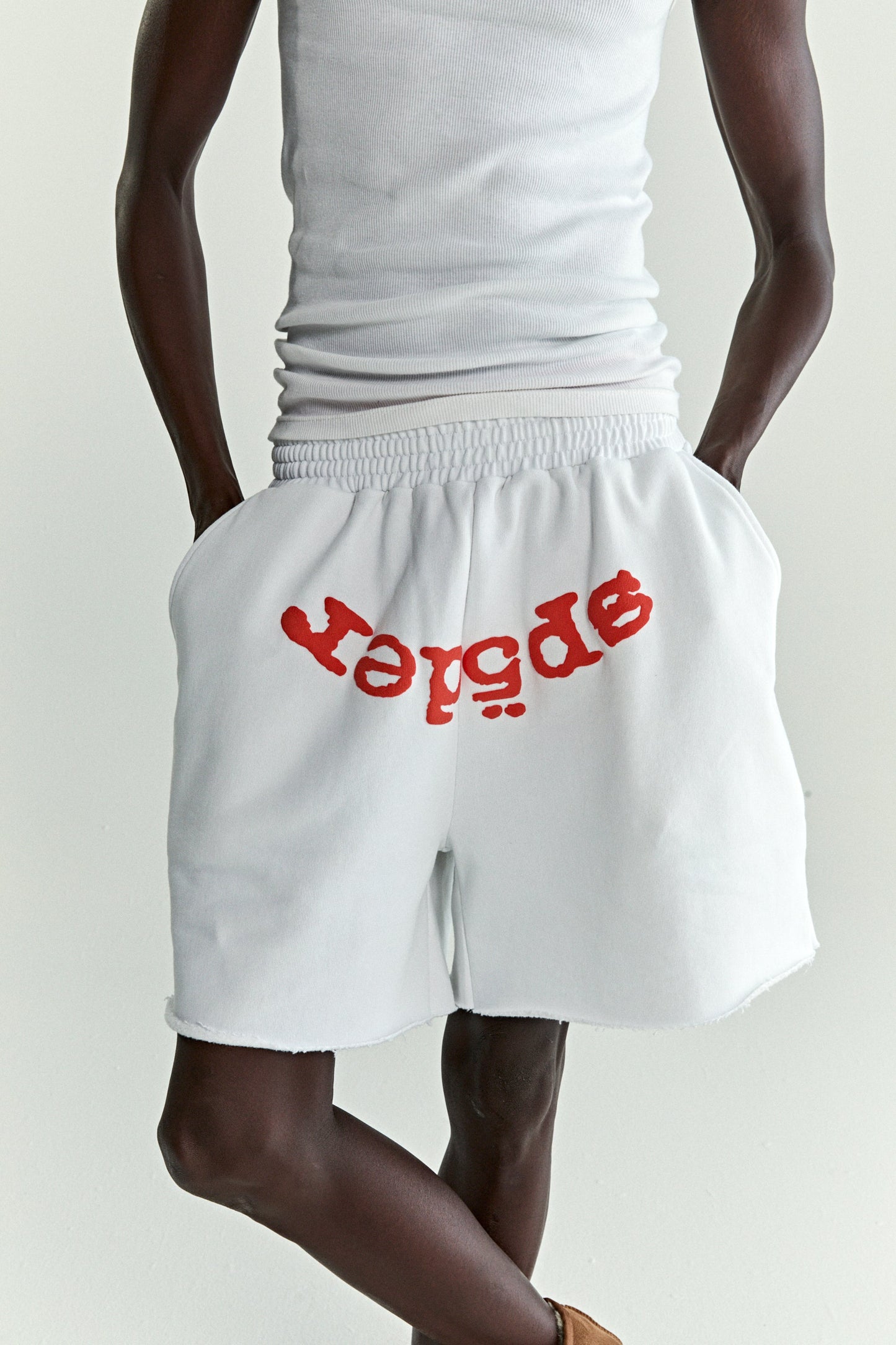 WHITE OG WEB V2 SWEATSHORT ON MODEL