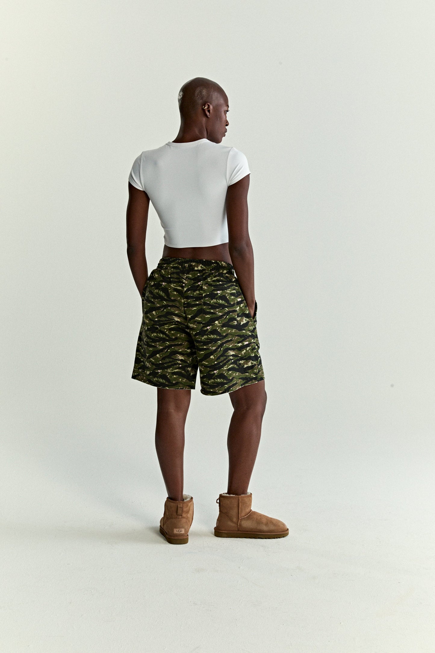 OG WEB V2 TIGER CAMO SWEATSHORT ON MODEL