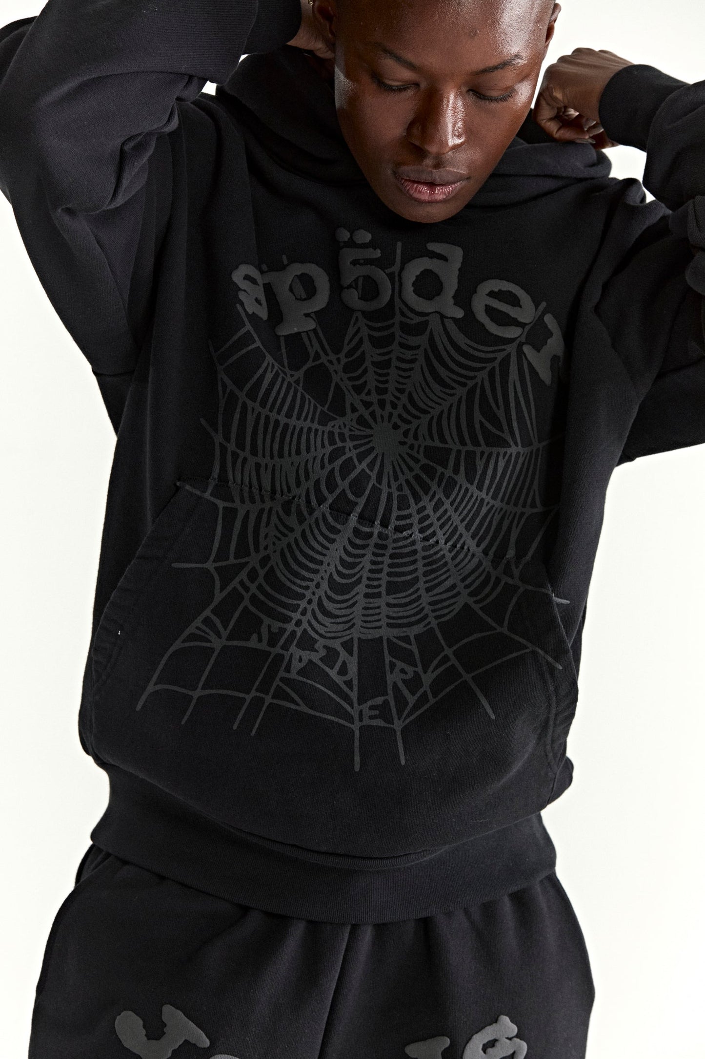 PHANTOM WEB HOODIE