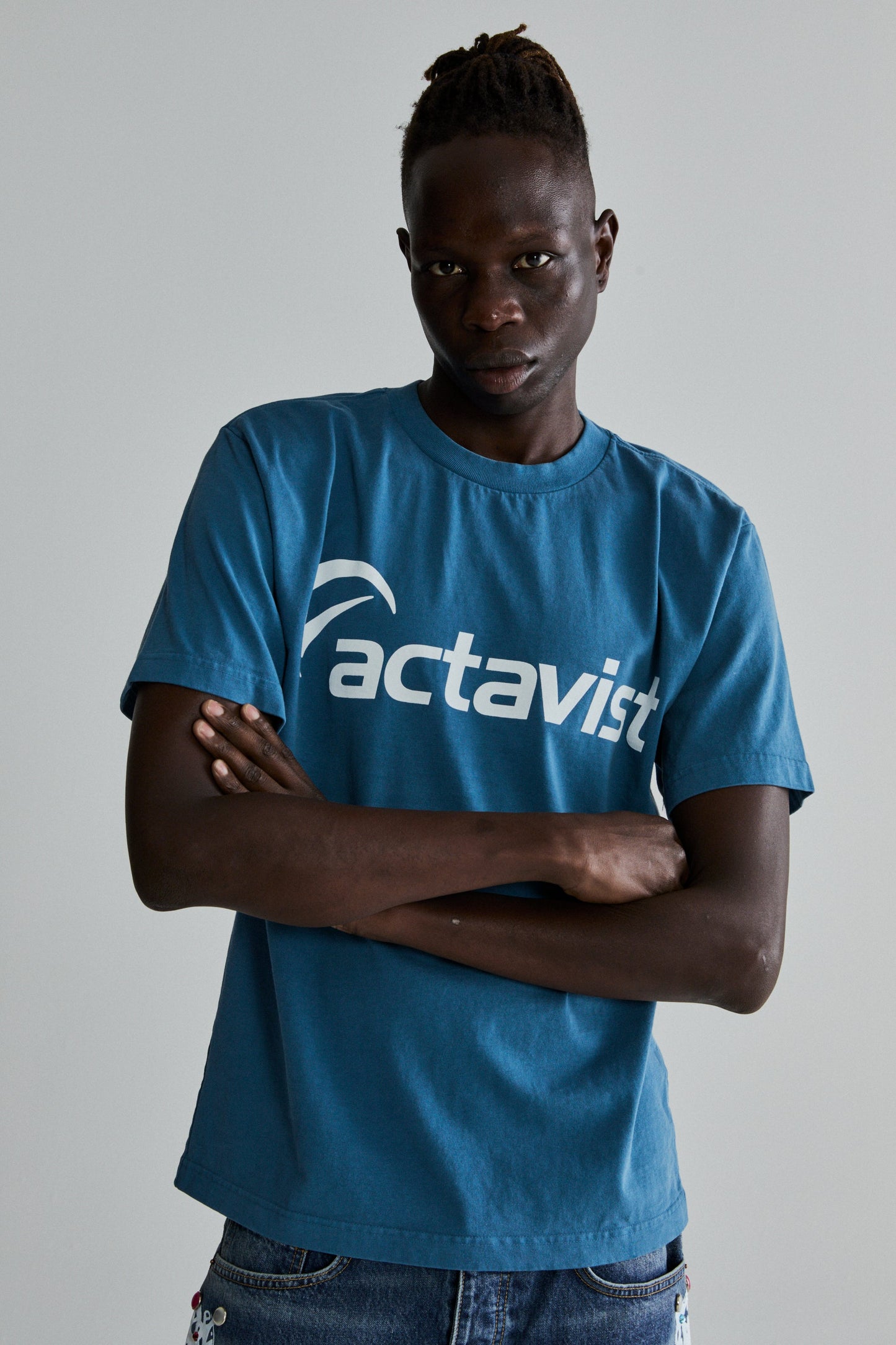 DUSTY BLUE ACTAVIST TEE ON MODEL