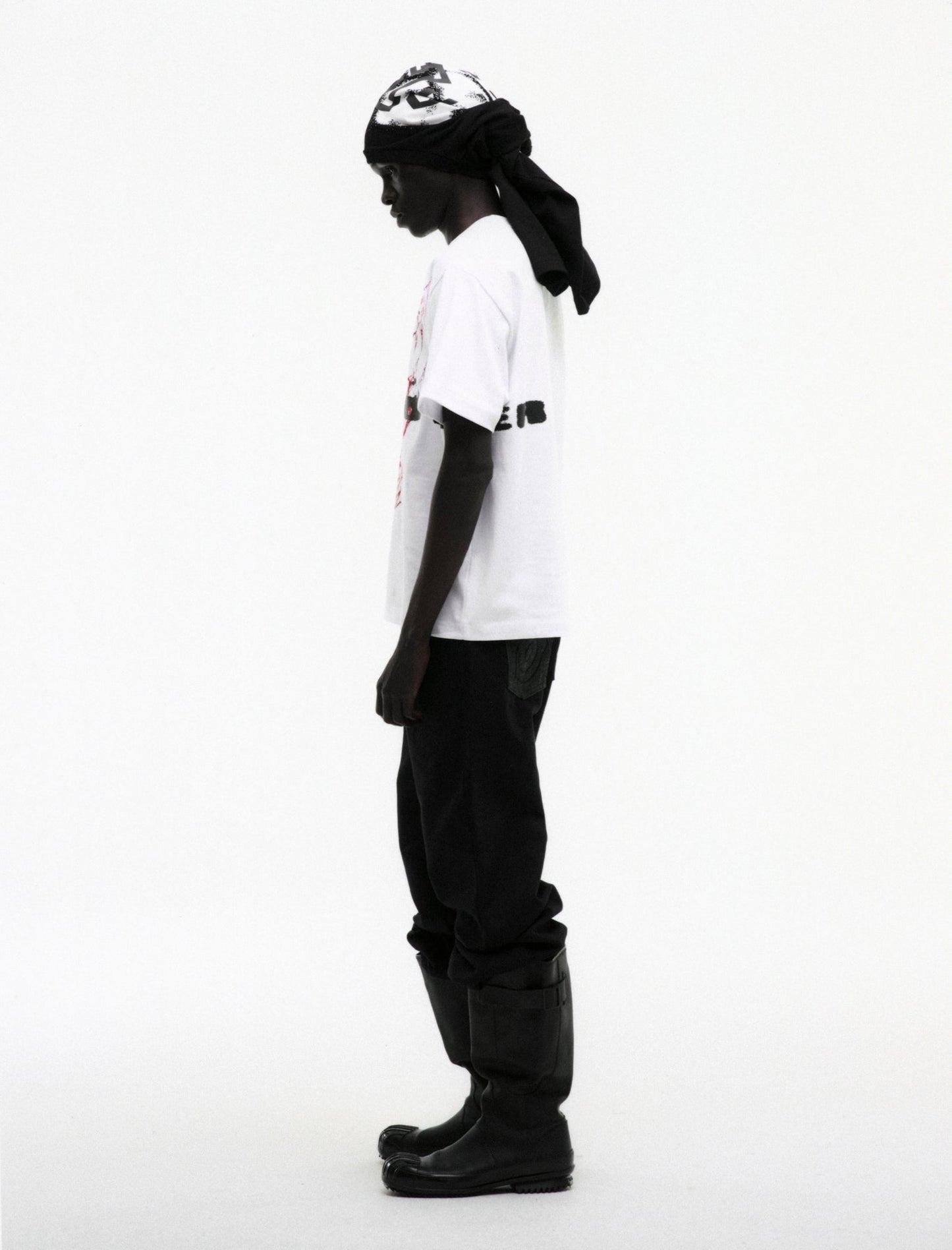 WHITE SPINNER TEE ON MODEL
