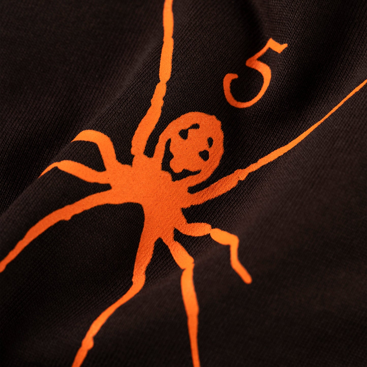 BROWN TM TEE