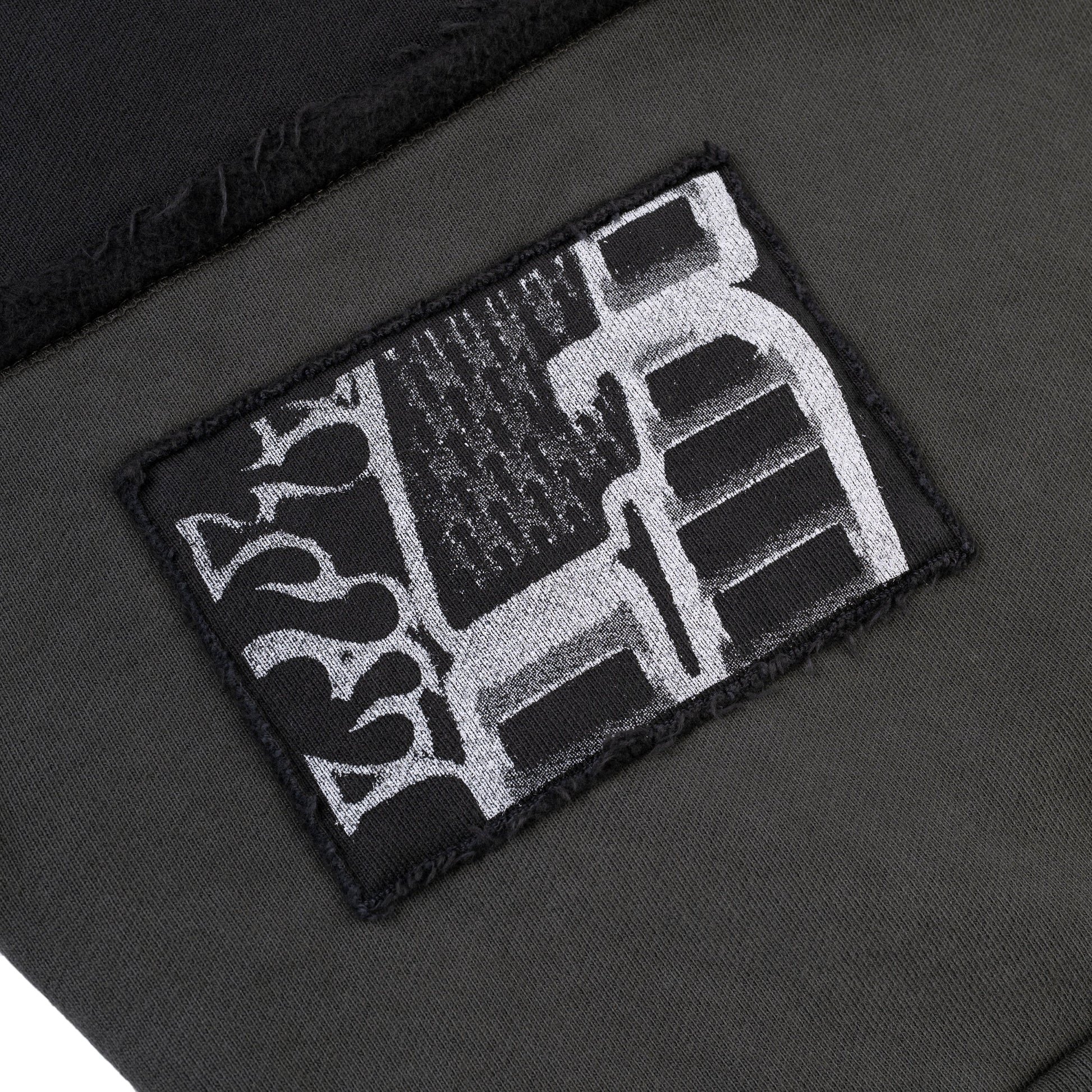 BLACK DIFFUSED COLLEGIATE CREWNECK