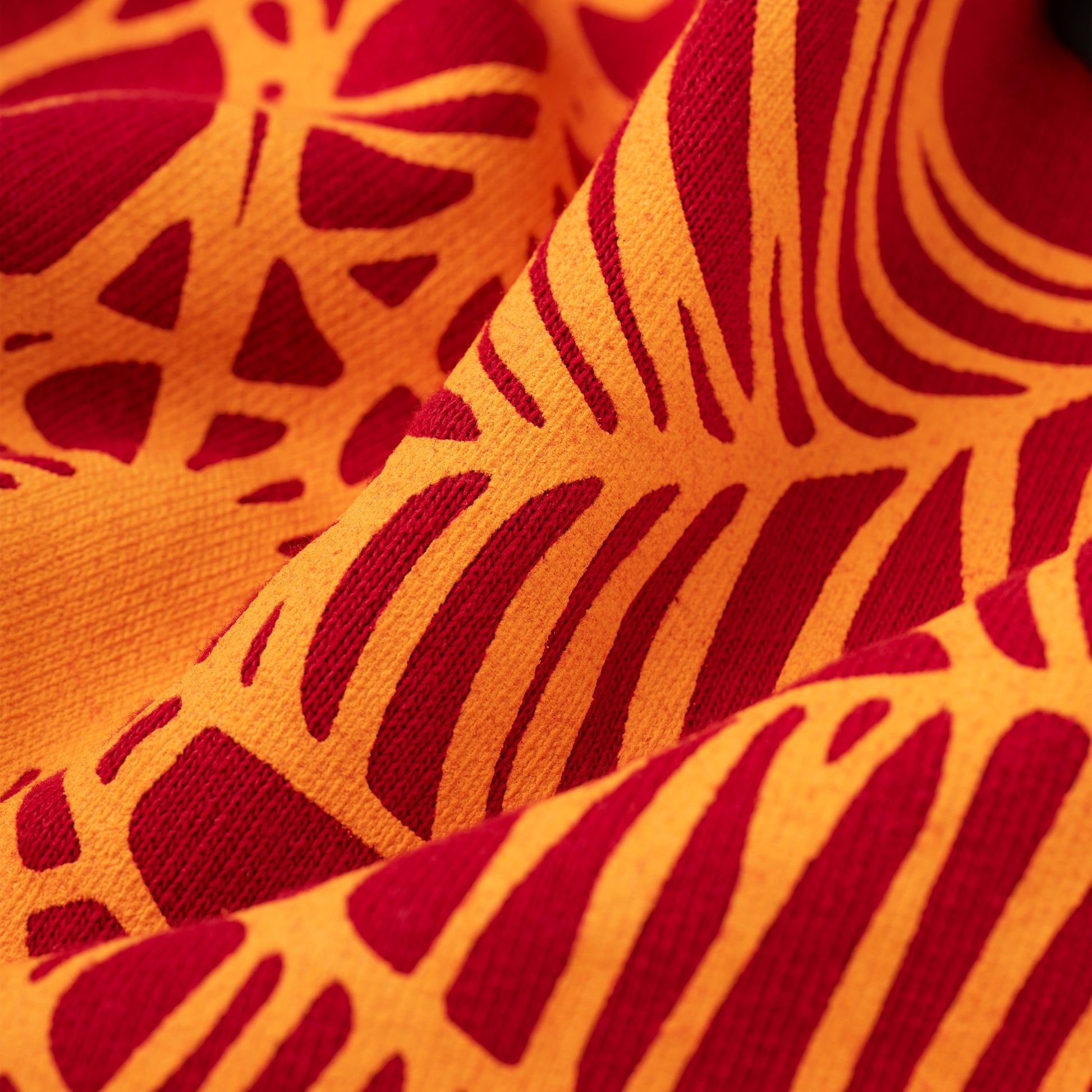 RED OG WEB V2 HOODIE