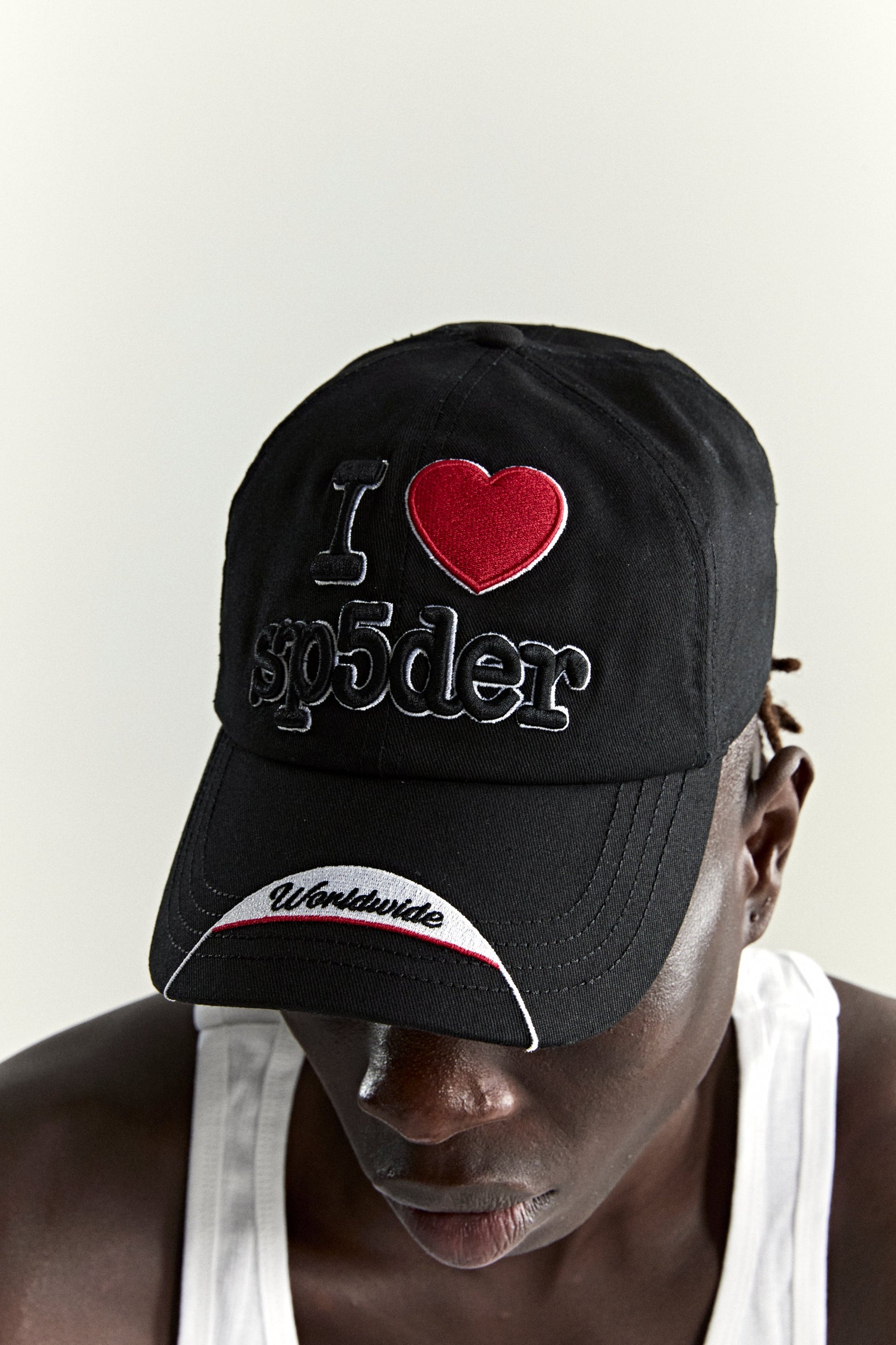 BLACK SOUVENIR 6-PANEL HAT ON MODEL