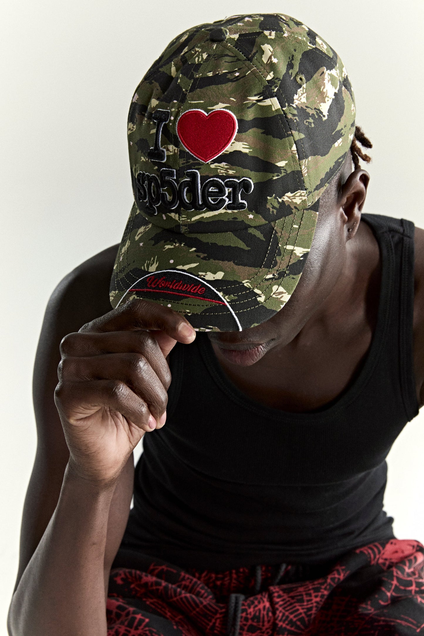 CAMO SOUVENIR 6-PANEL HAT ON MODEL