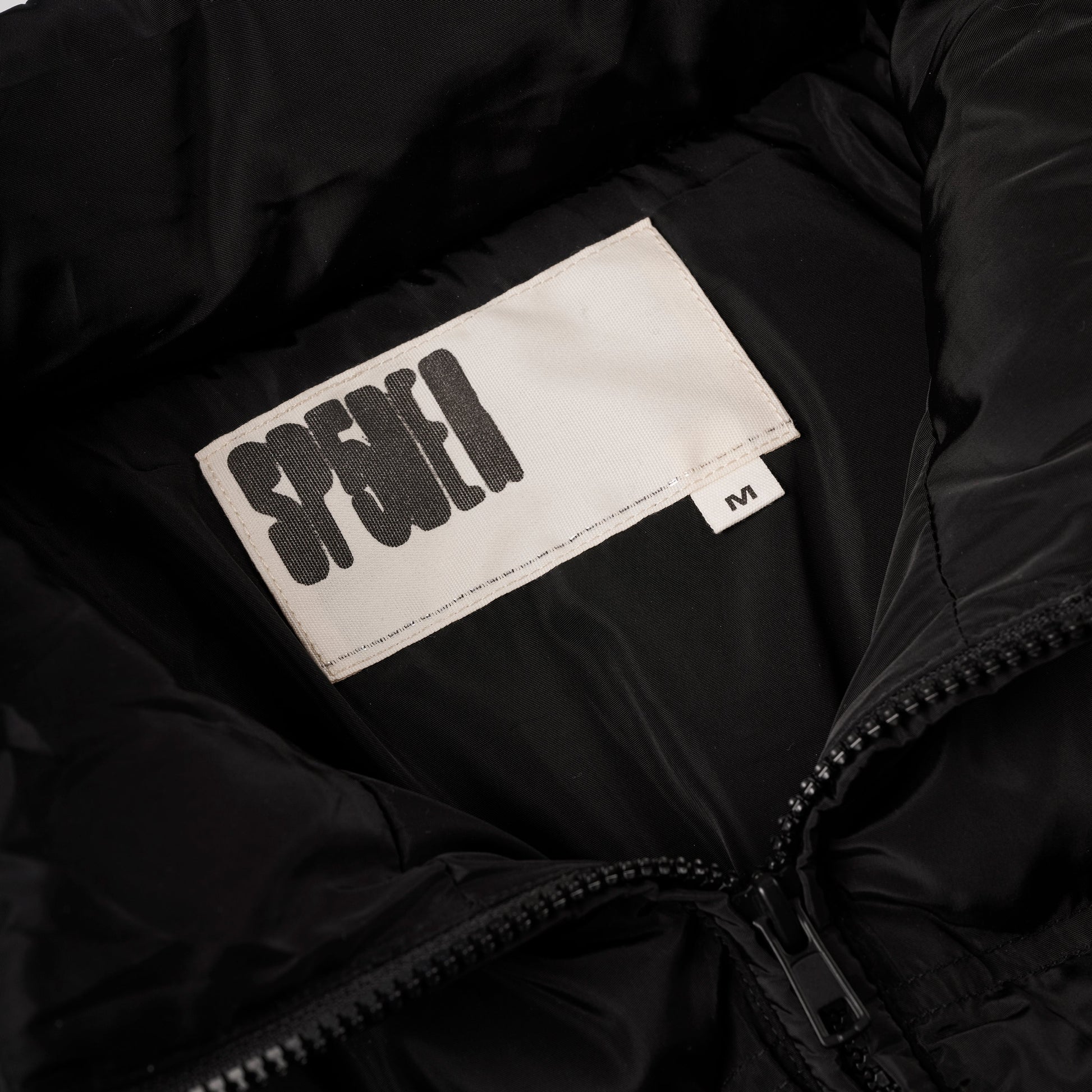 BLACK 5STAR PUFFER JACKET