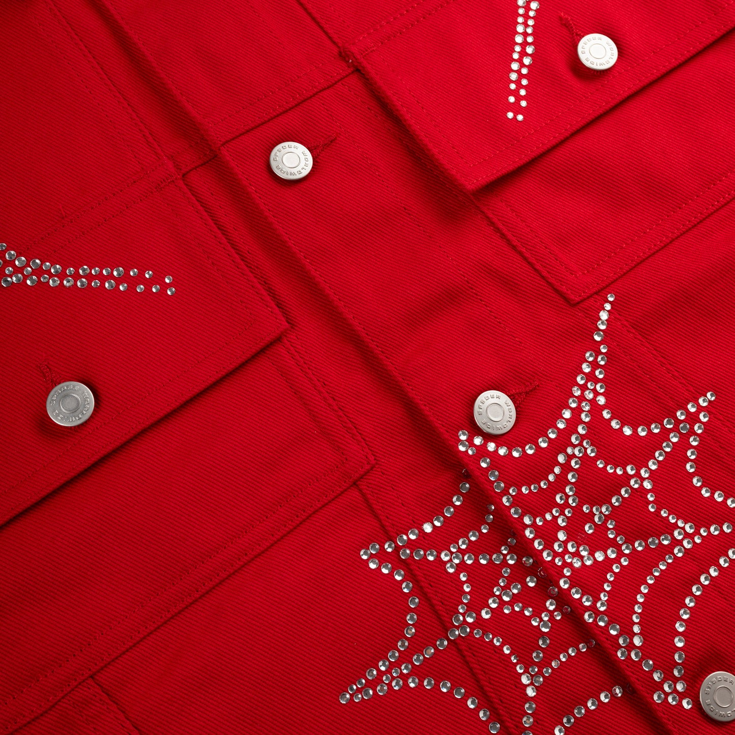 RED WEB DENIM CROPPED TRUCKER JACKET