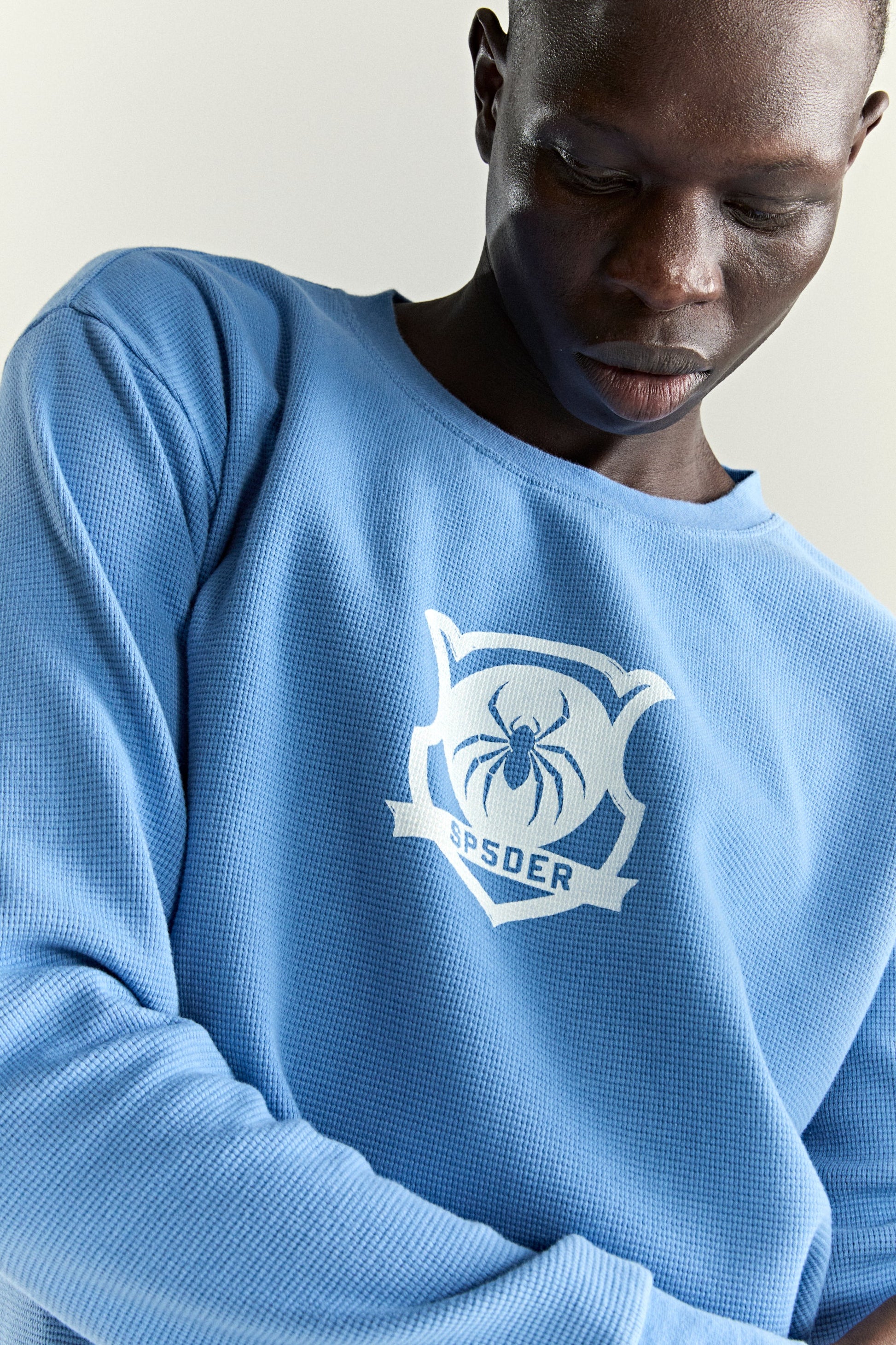 DUSTY BLUE BECKHAM THERMAL ON MODEL