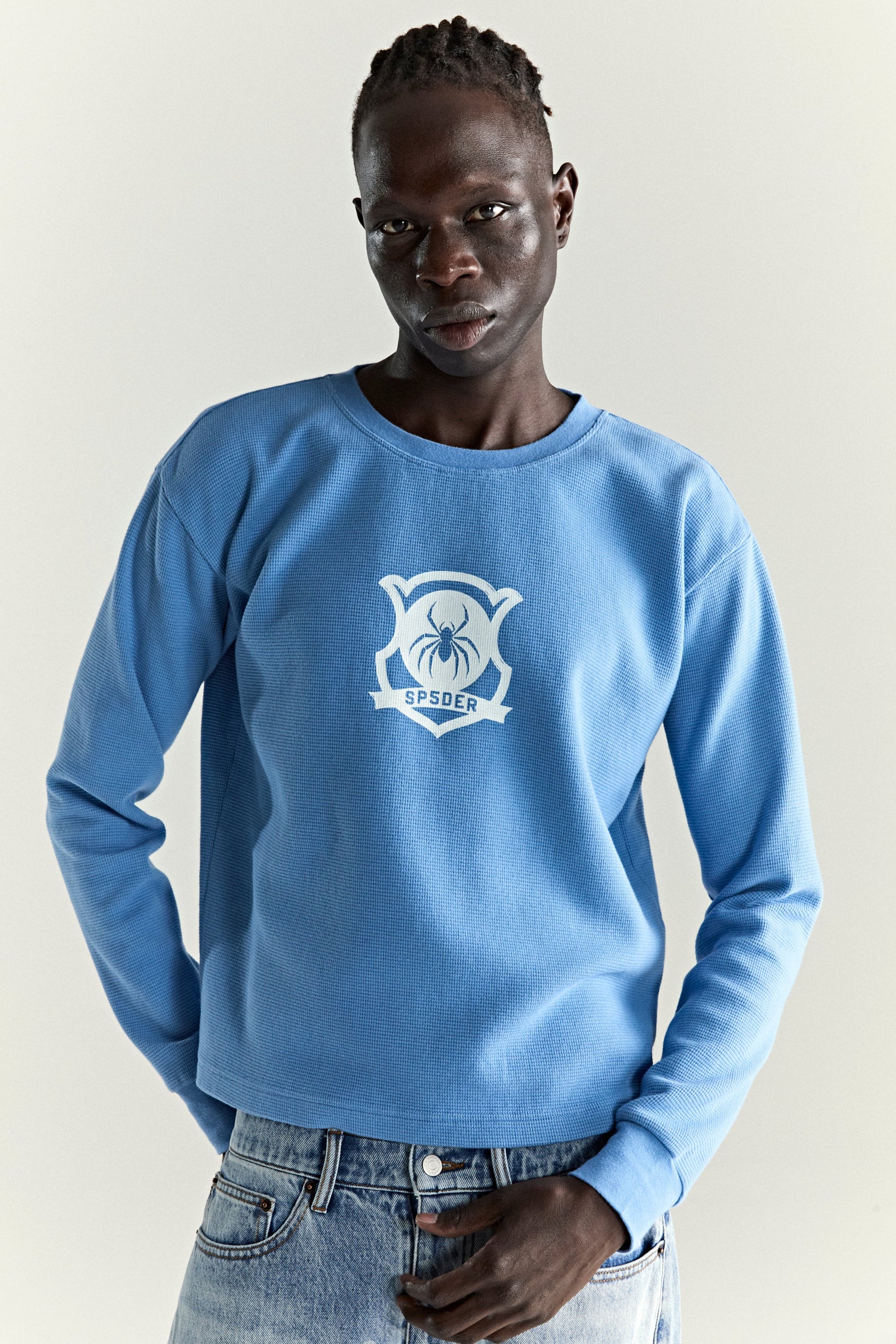 DUSTY BLUE BECKHAM THERMAL ON MODEL