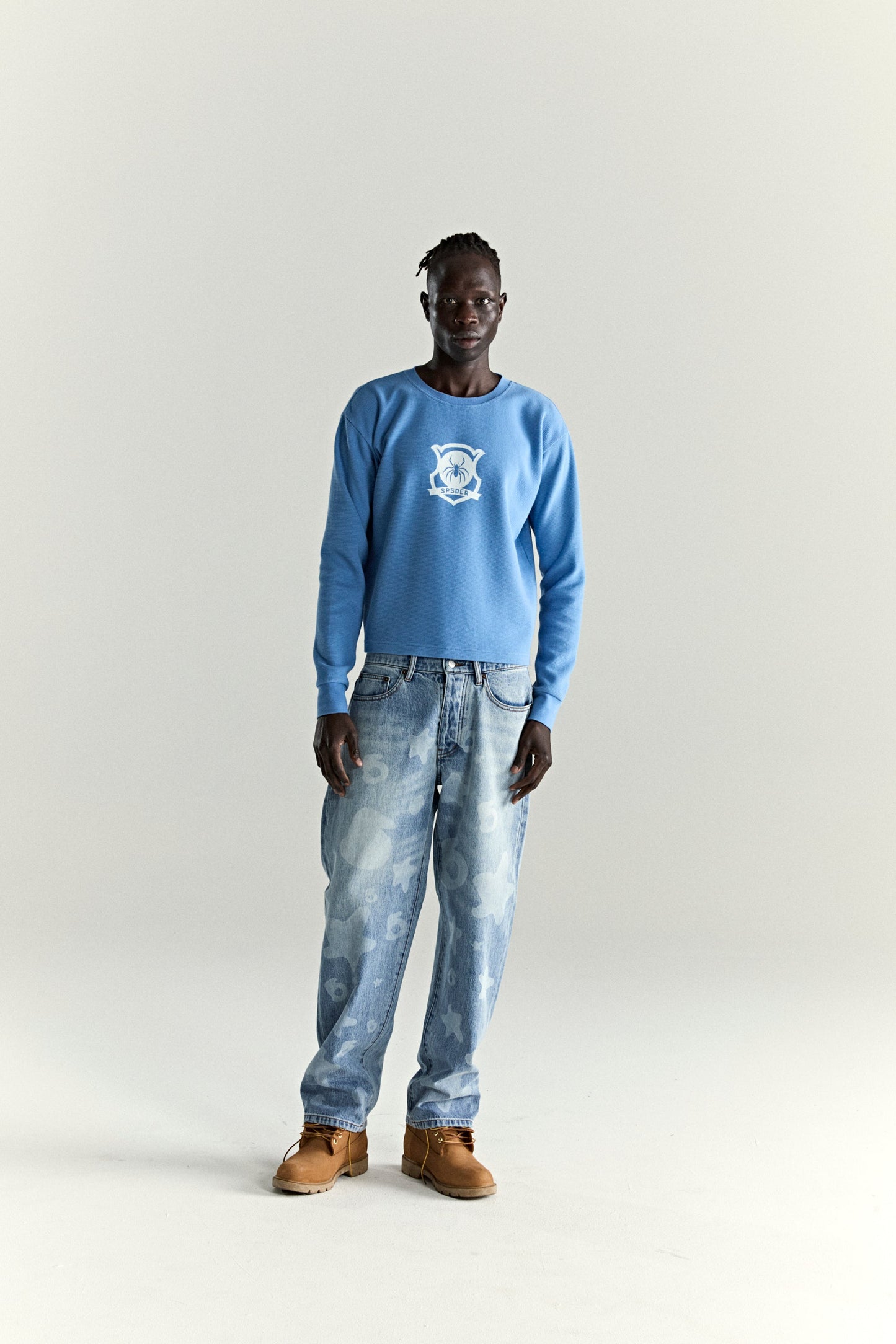 DUSTY BLUE BECKHAM THERMAL ON MODEL