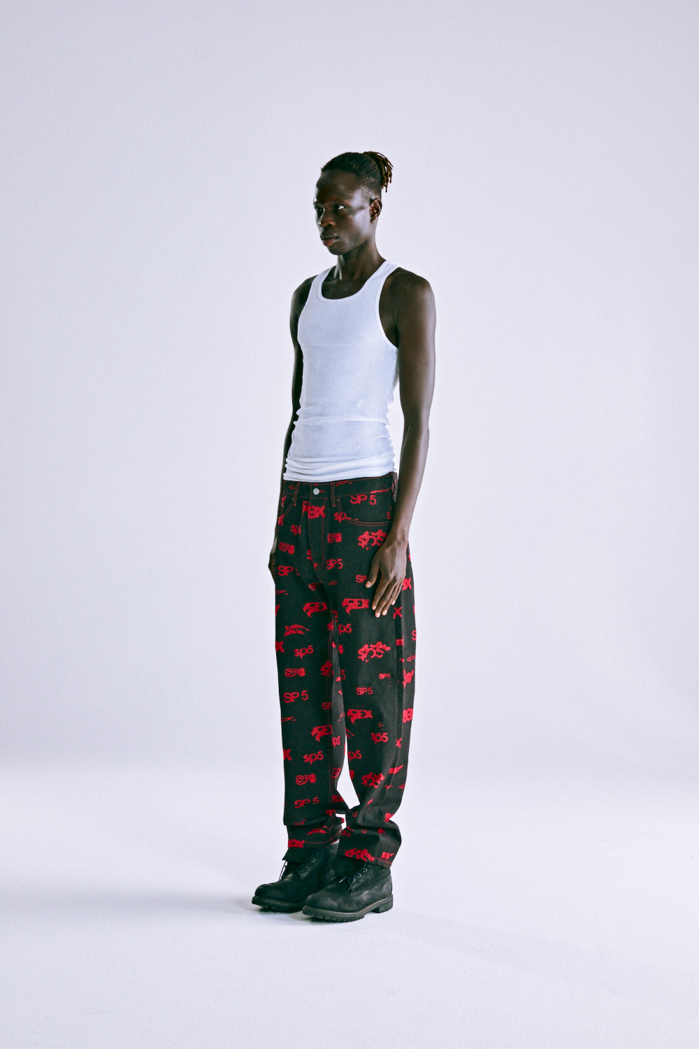 BLACK 5EX AOP DENIM PANT ON MODEL