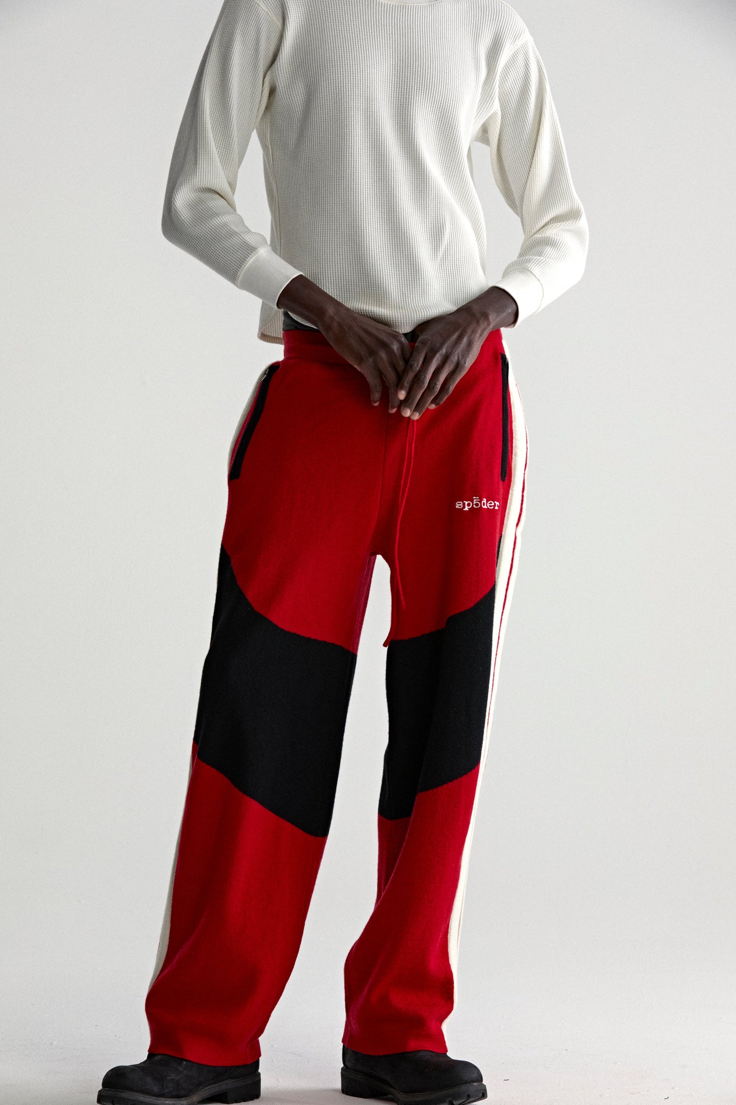 RED KNIT 5 TRACK PANT