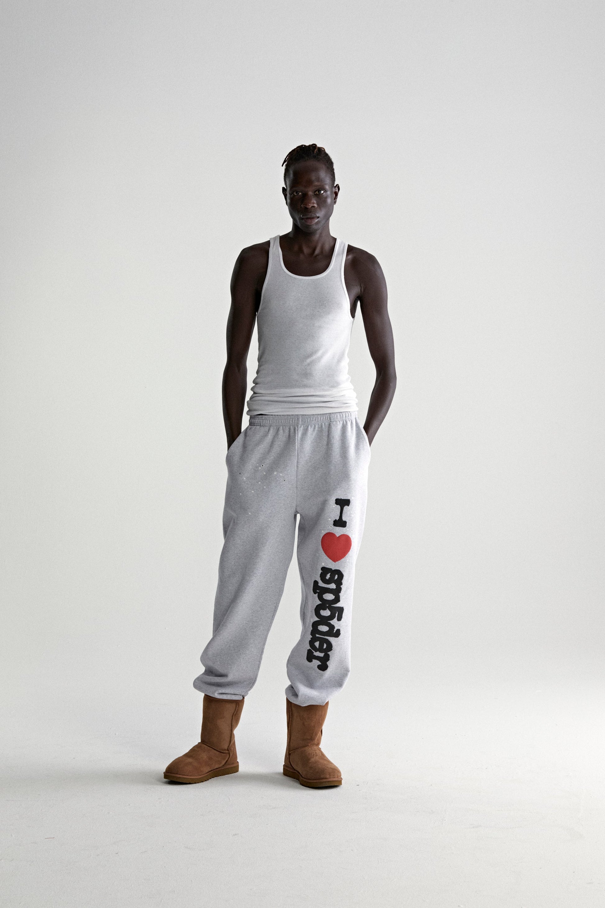 HEATHER GREY SOUVENIR SWEATPANT ON MODEL