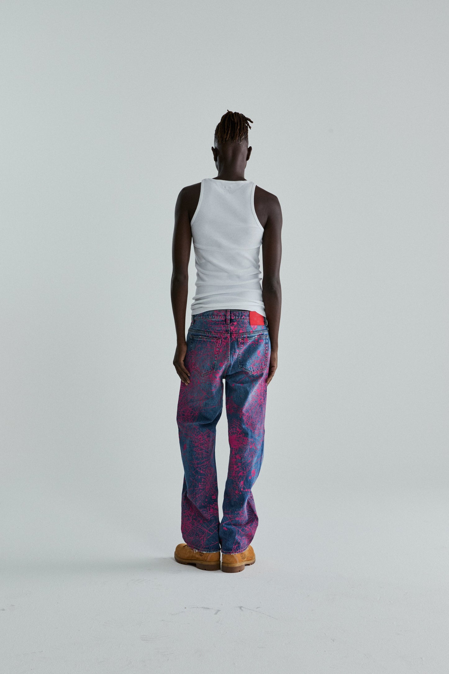 INDIGO V2 WEB DENIM ON MODEL