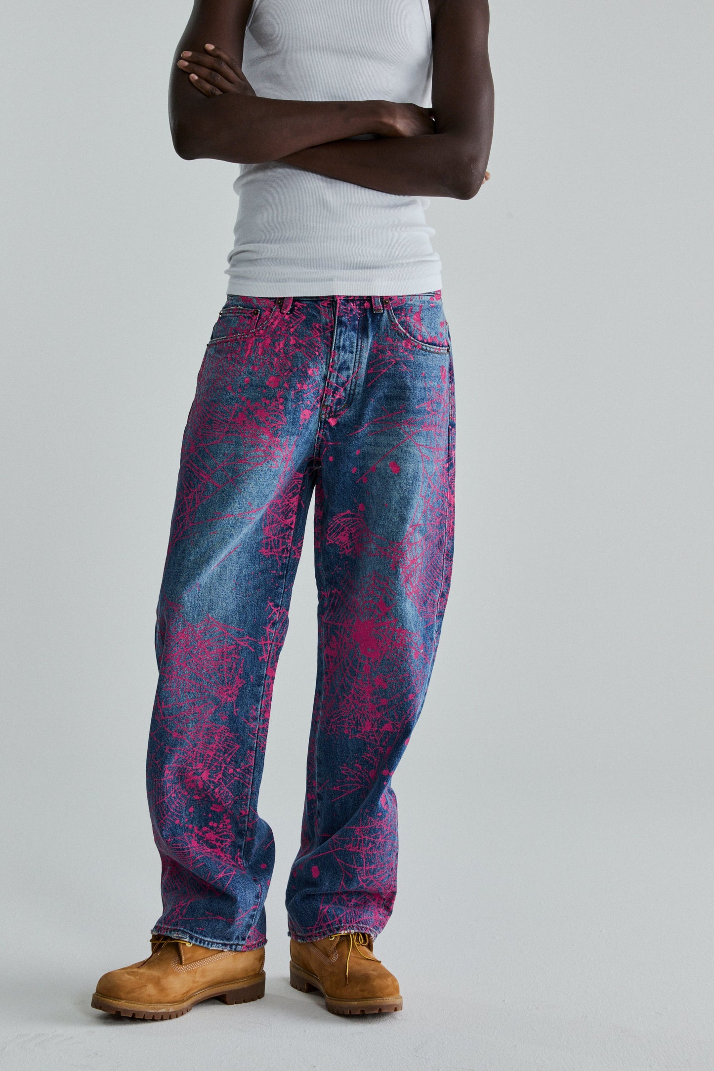 INDIGO V2 WEB DENIM ON MODEL