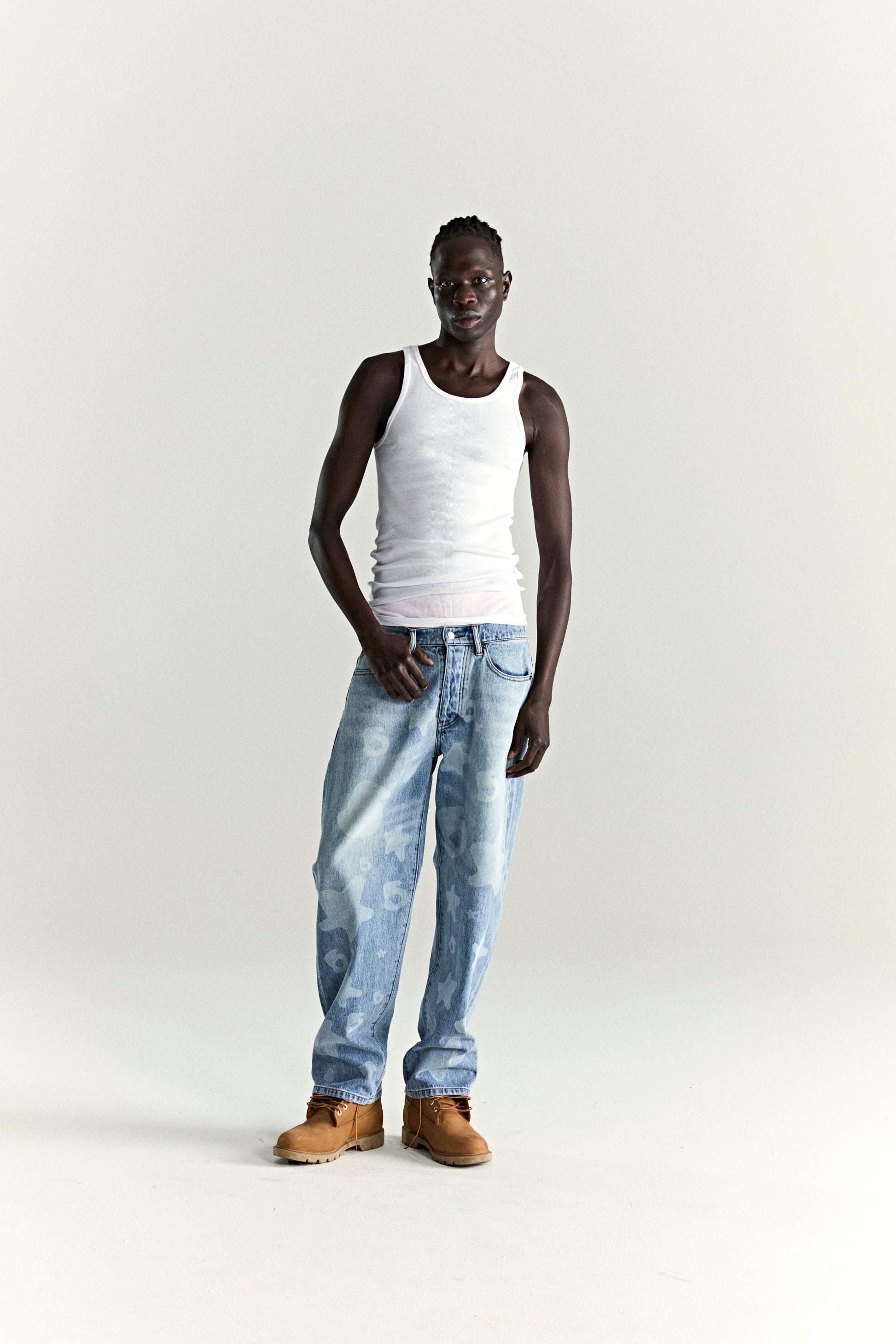 LIGHT BLUE WASH BELUGA DENIM ON MODEL