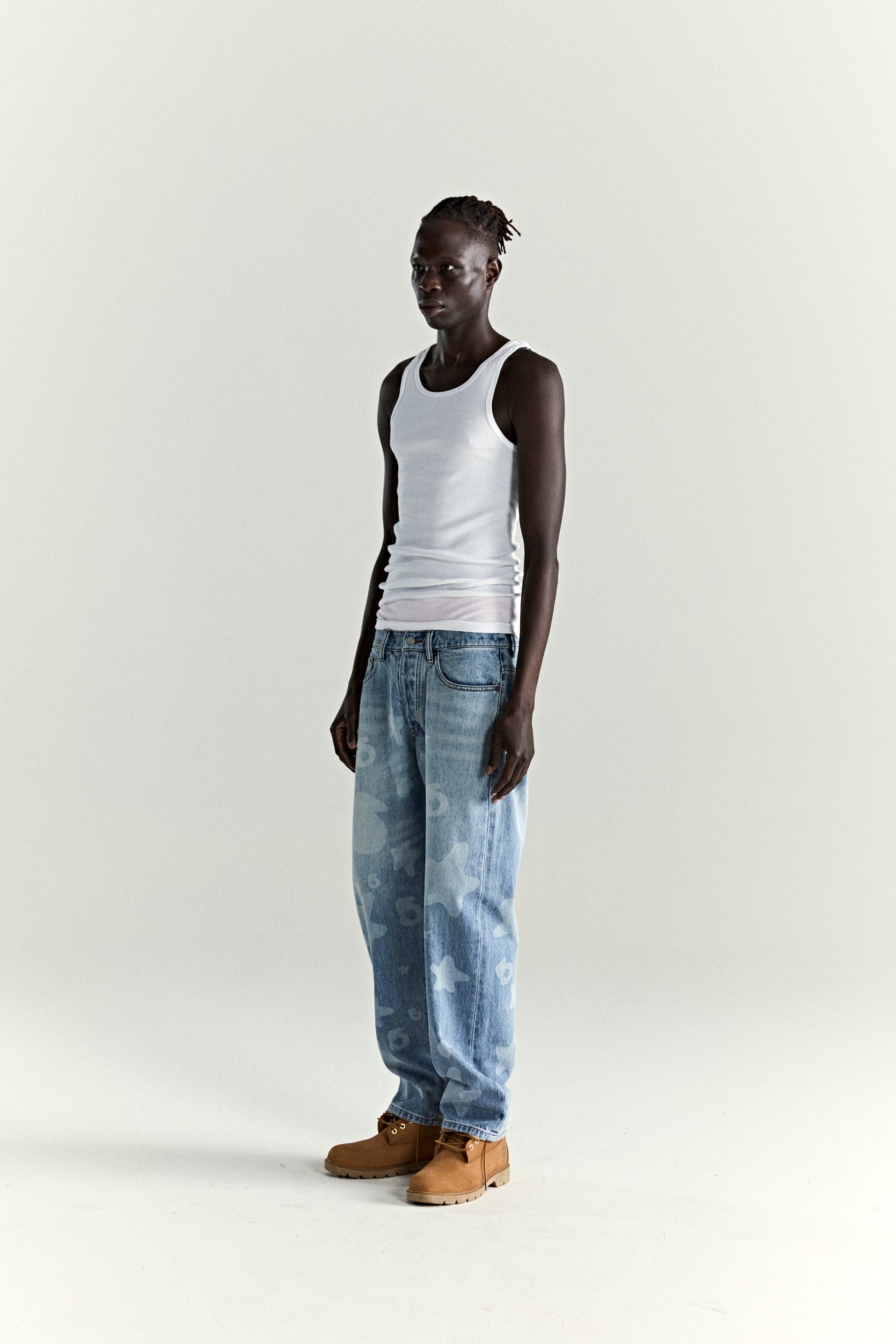 LIGHT BLUE WASH BELUGA DENIM ON MODEL