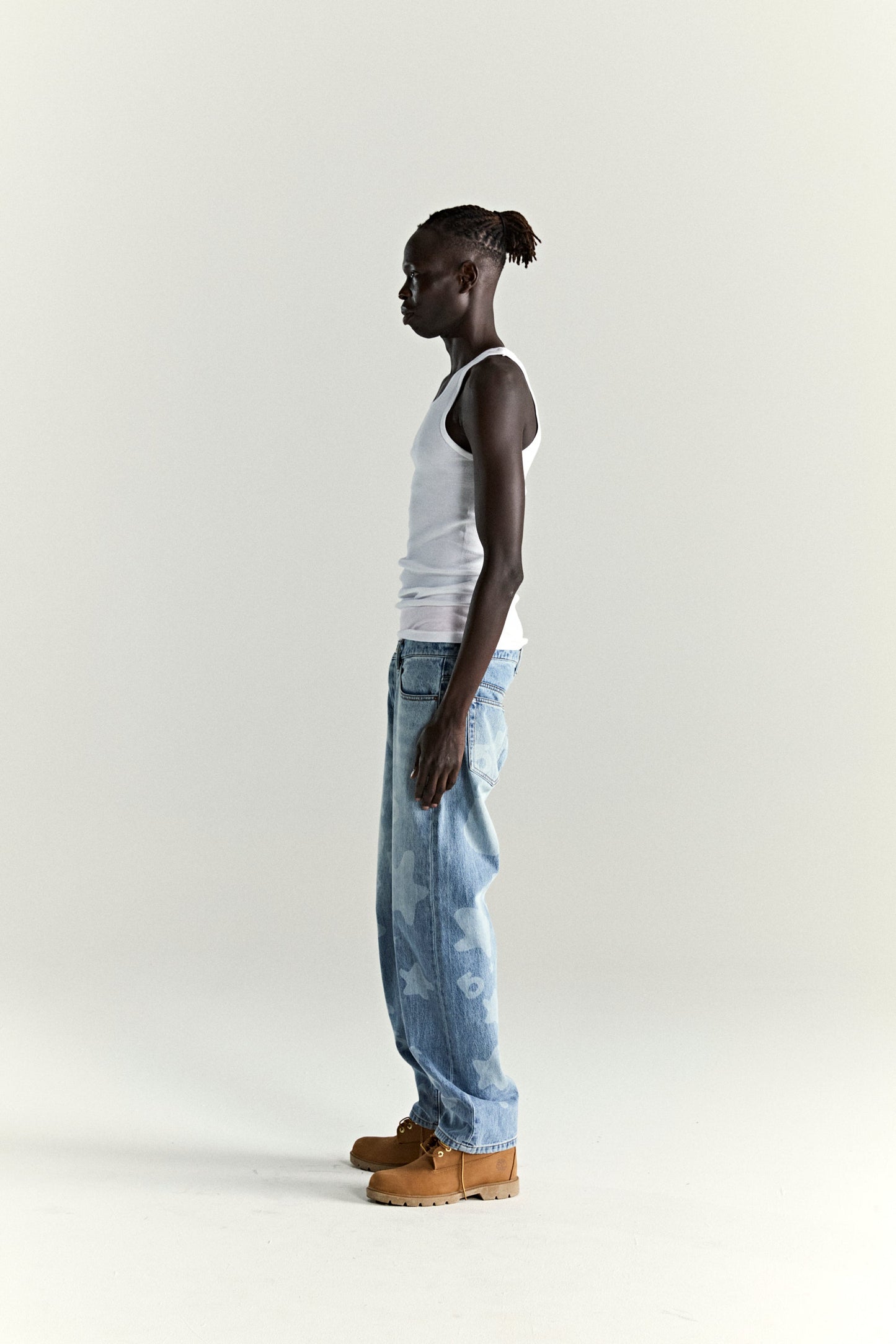 LIGHT BLUE WASH BELUGA DENIM ON MODEL