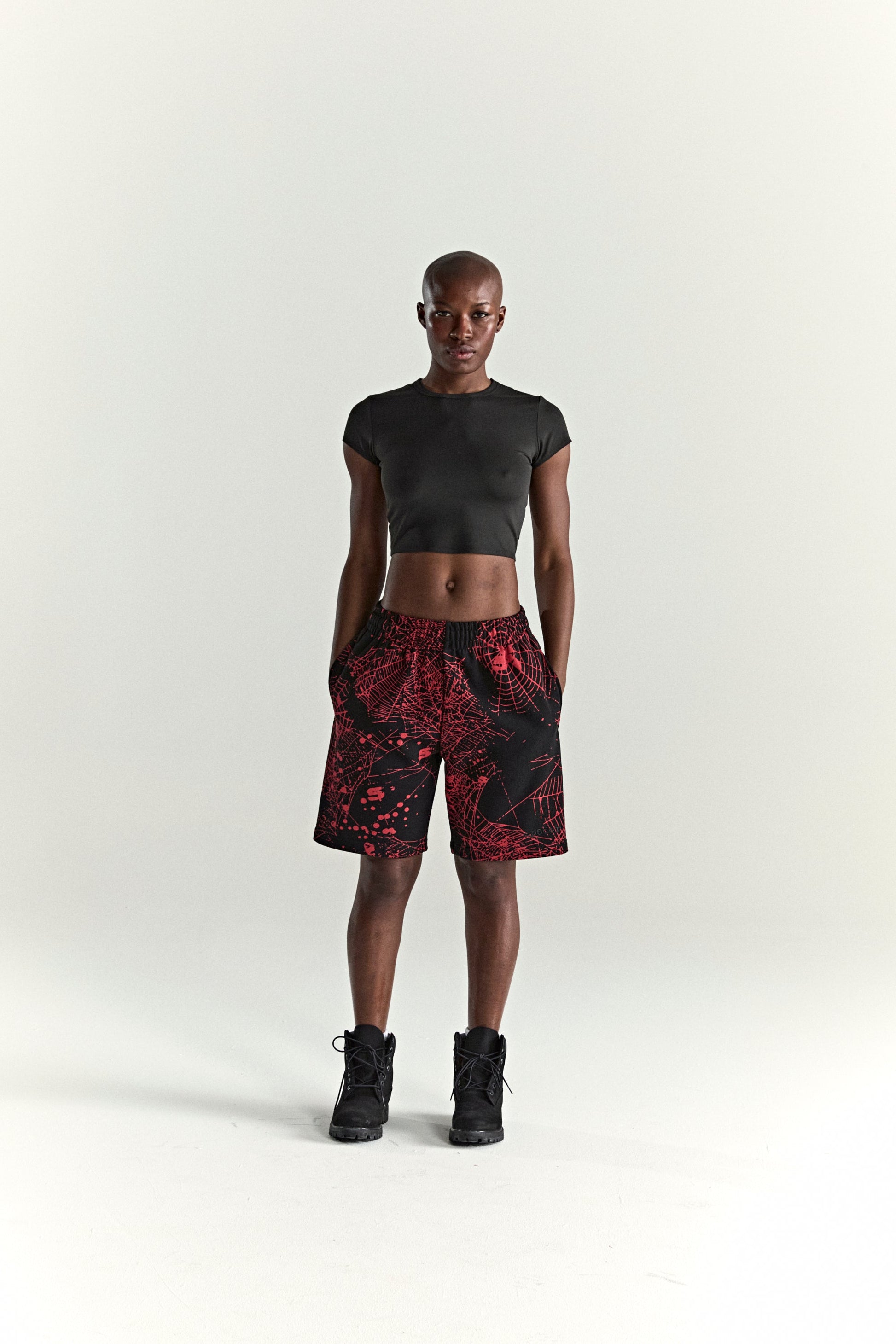 BLACK AOP WEB V2 SWEATSHORT ON MODEL