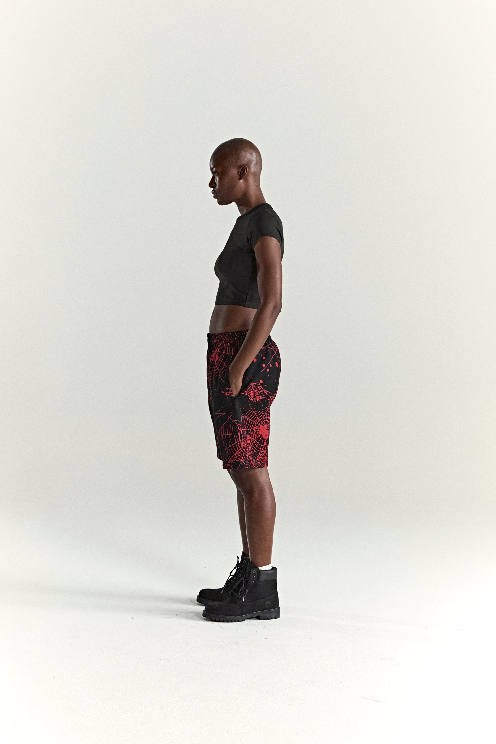 BLACK AOP WEB V2 SWEATSHORT ON MODEL