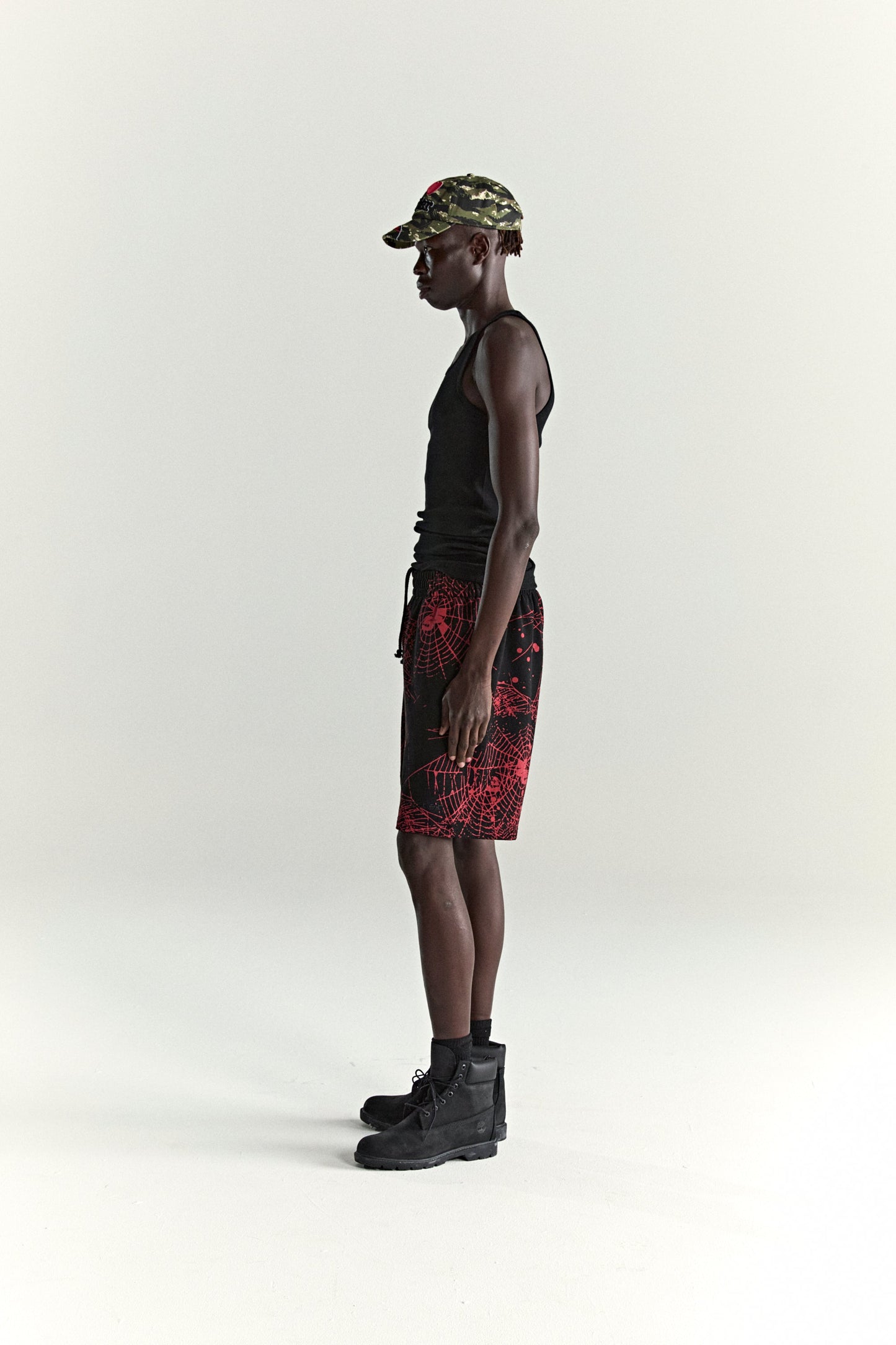 BLACK AOP WEB V2 SWEATSHORT ON MODEL