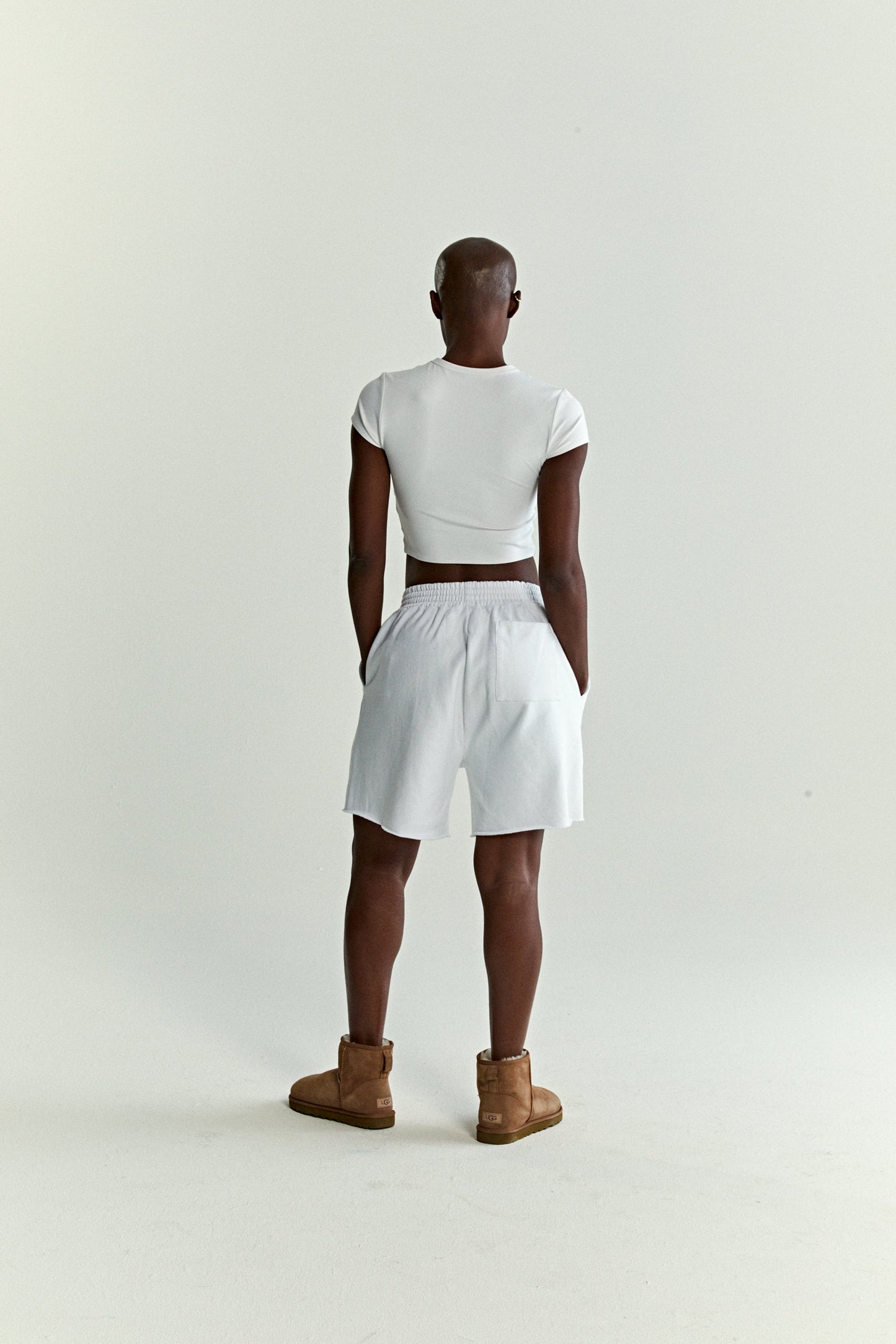 WHITE OG WEB V2 SWEATSHORT ON MODEL