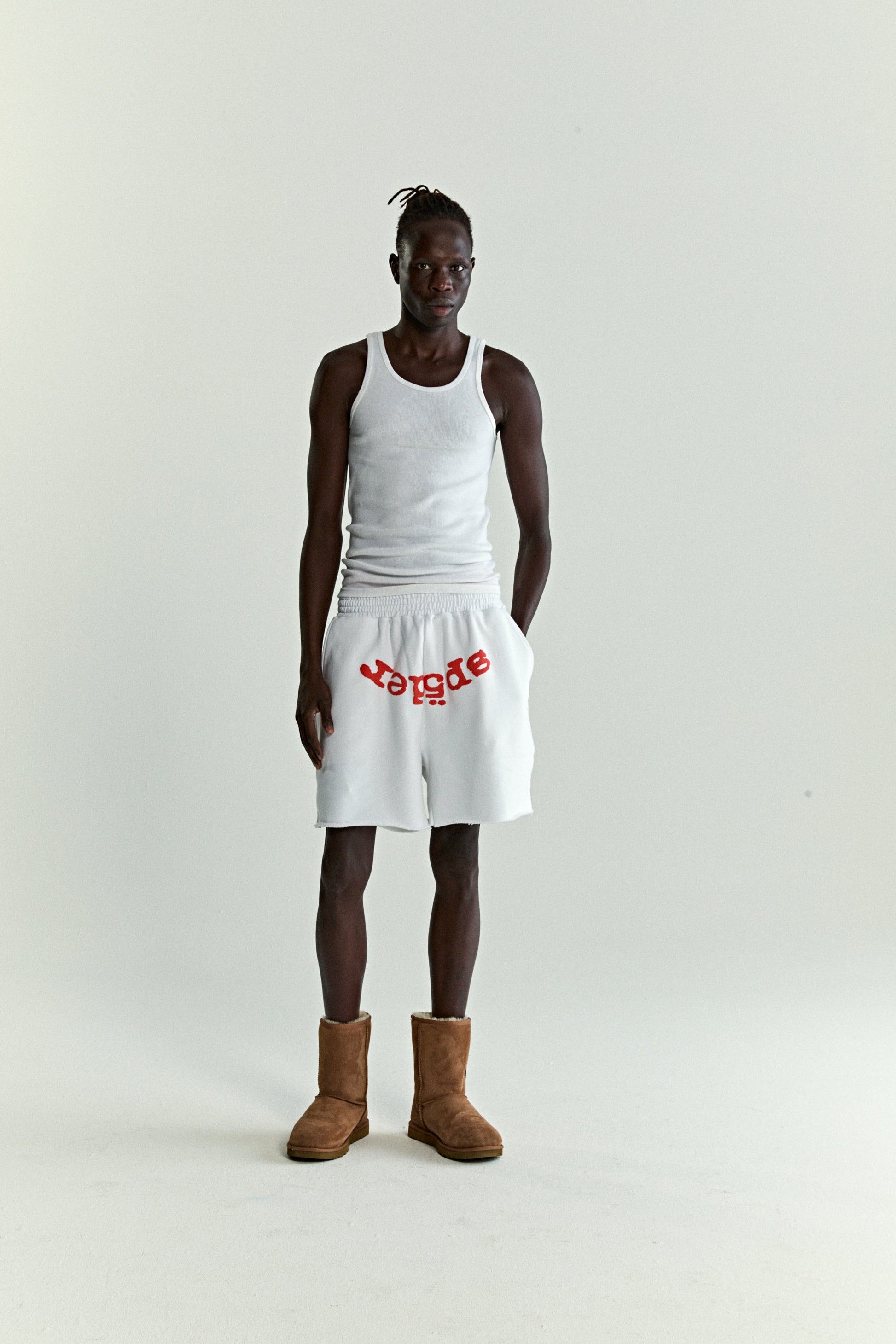 WHITE OG WEB V2 SWEATSHORT ON MODEL