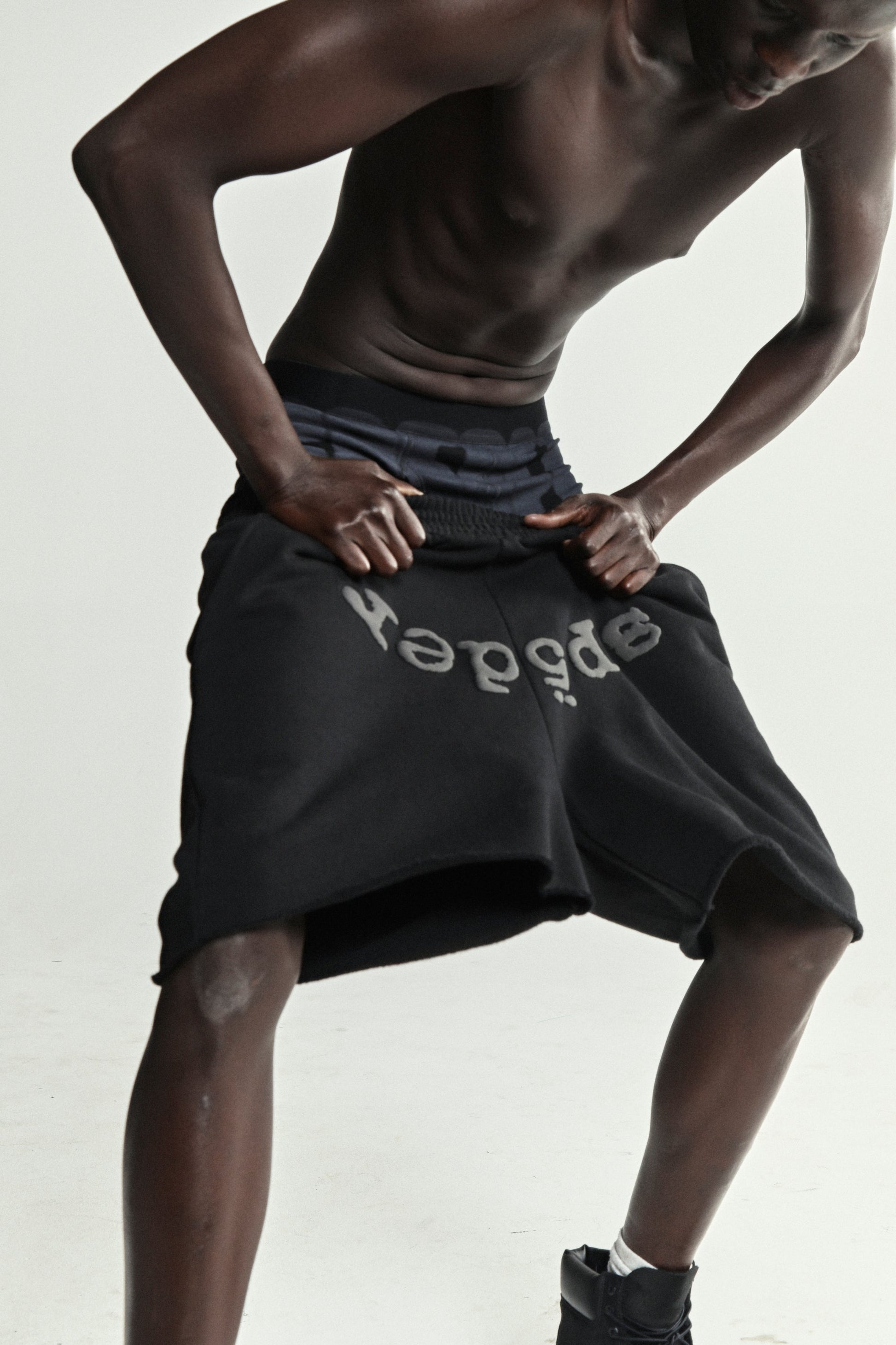 BLACK OG WEB V2 PHANTOM SWEATSHORT ON MODEL