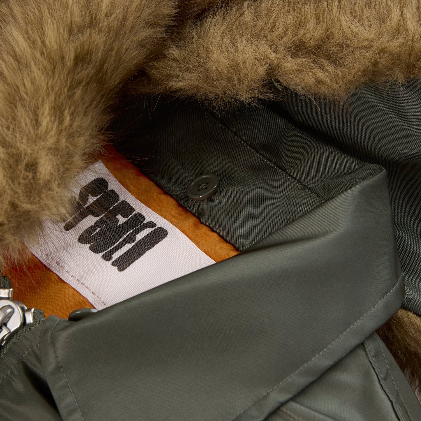 FLIGHT JACKET