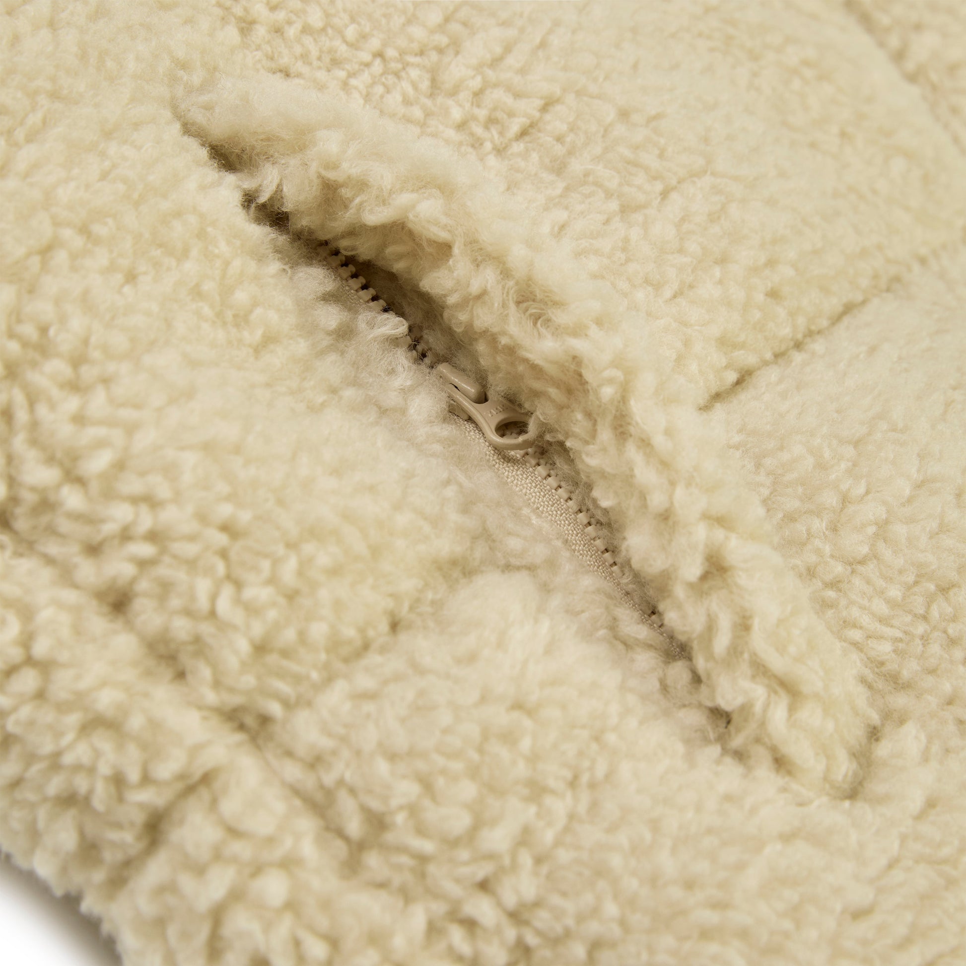 CREAM SHERPA PUFFER JACKET