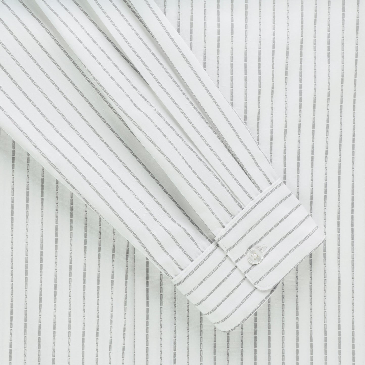 R-05 OXFORD BUTTON DOWN