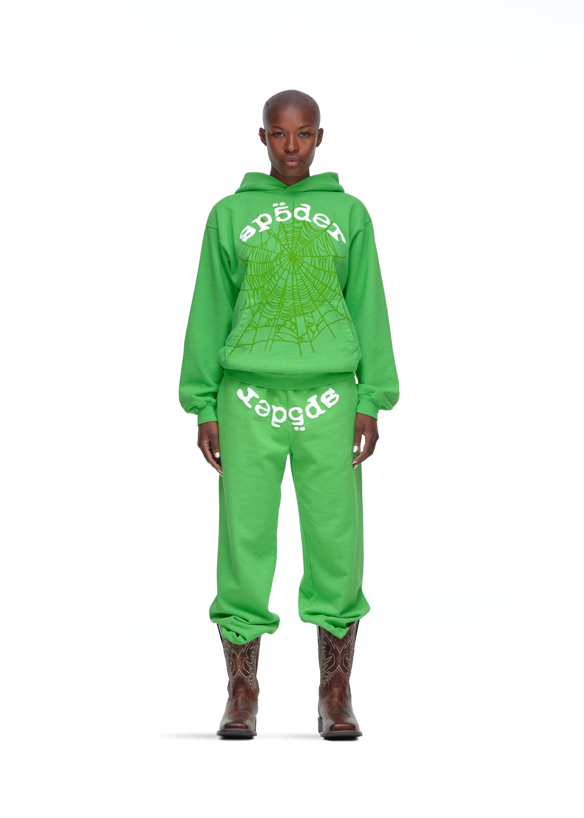 GREEN LEGACY HOODIE FEMALE MODEL 5