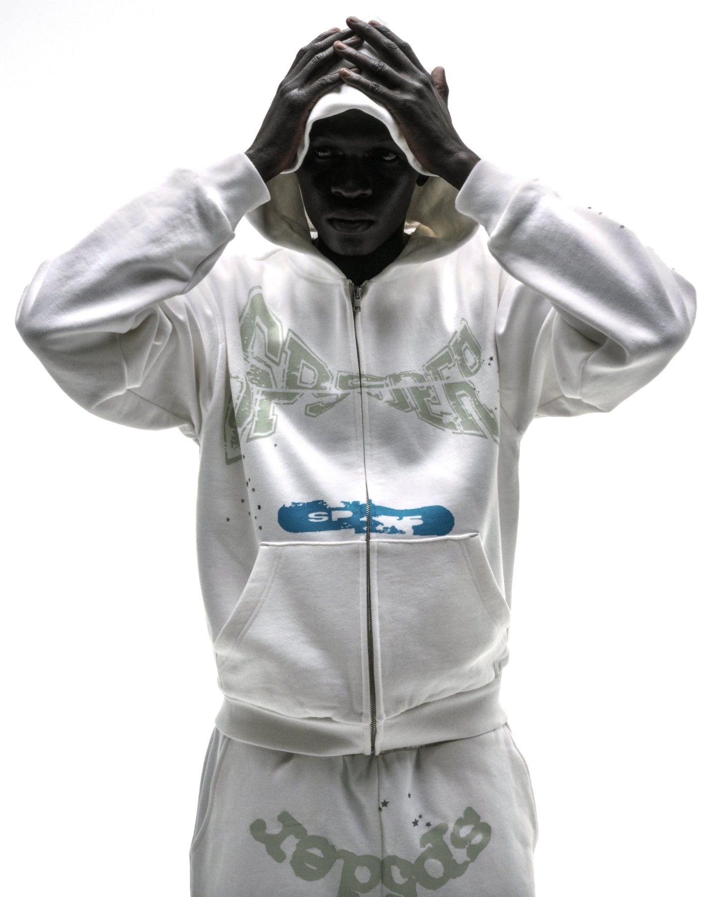 T&F ZIP UP