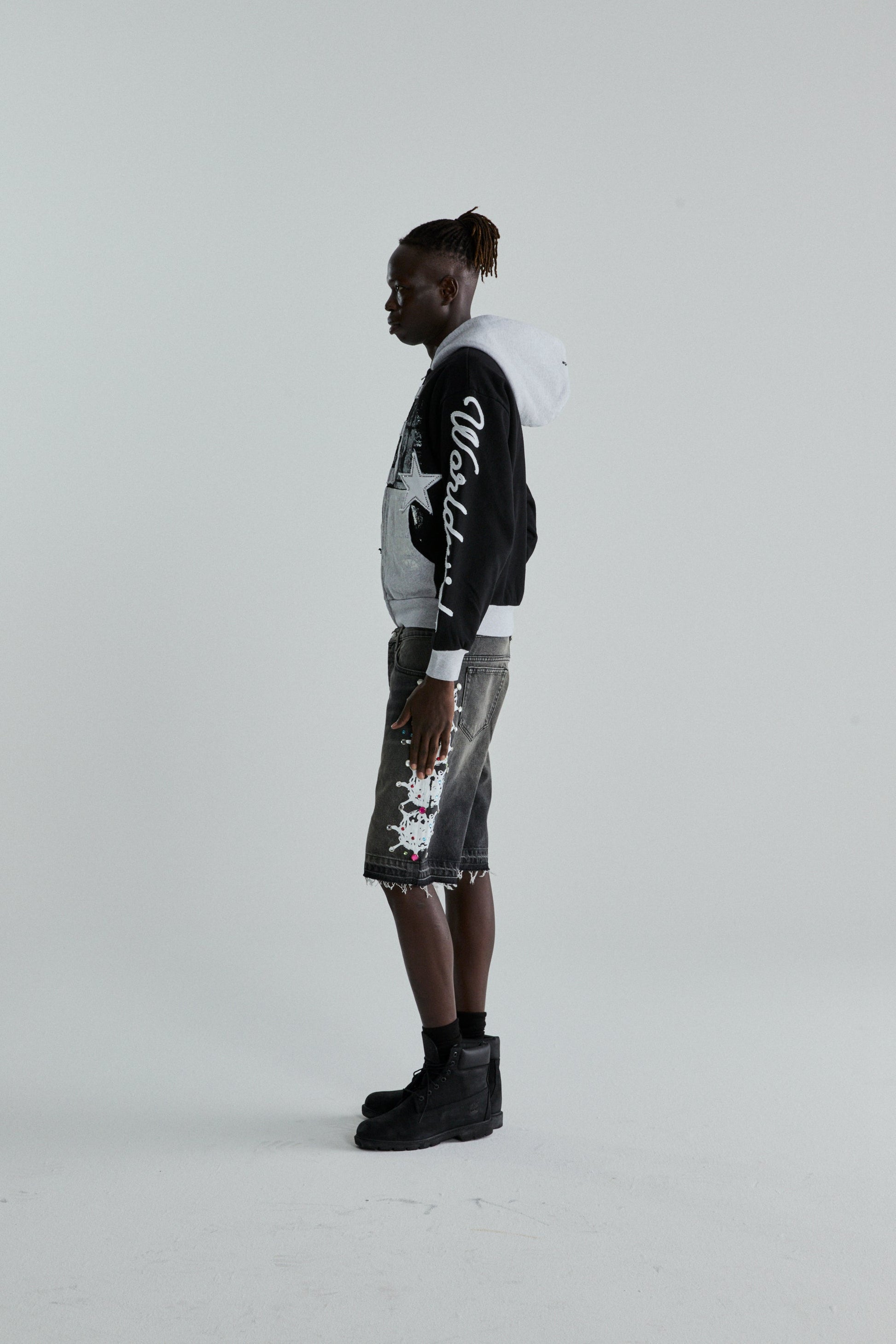 BLACK TRIPLE 5 STITCH ZIP UP ON MODEL