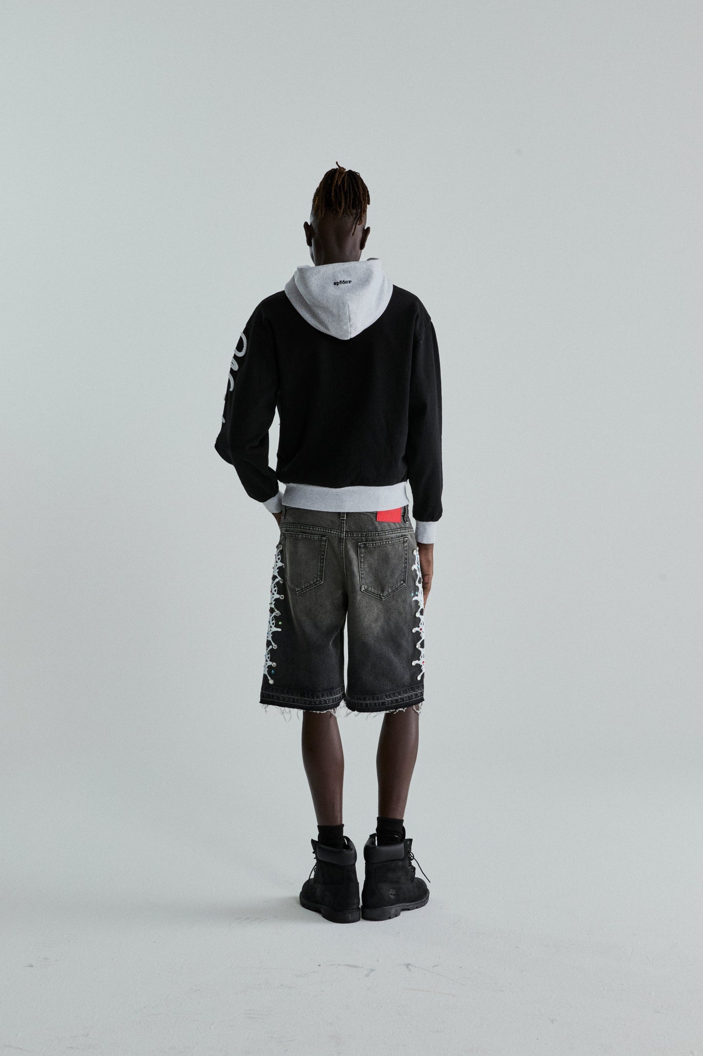 BLACK TRIPLE 5 STITCH ZIP UP ON MODEL