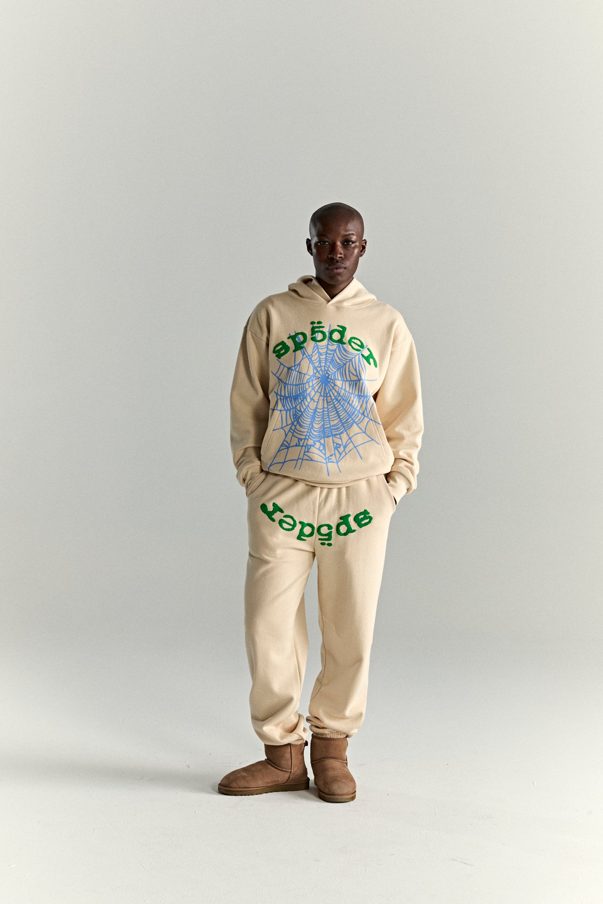 CREAM OG WEB V2 HOODIE ON MODEL