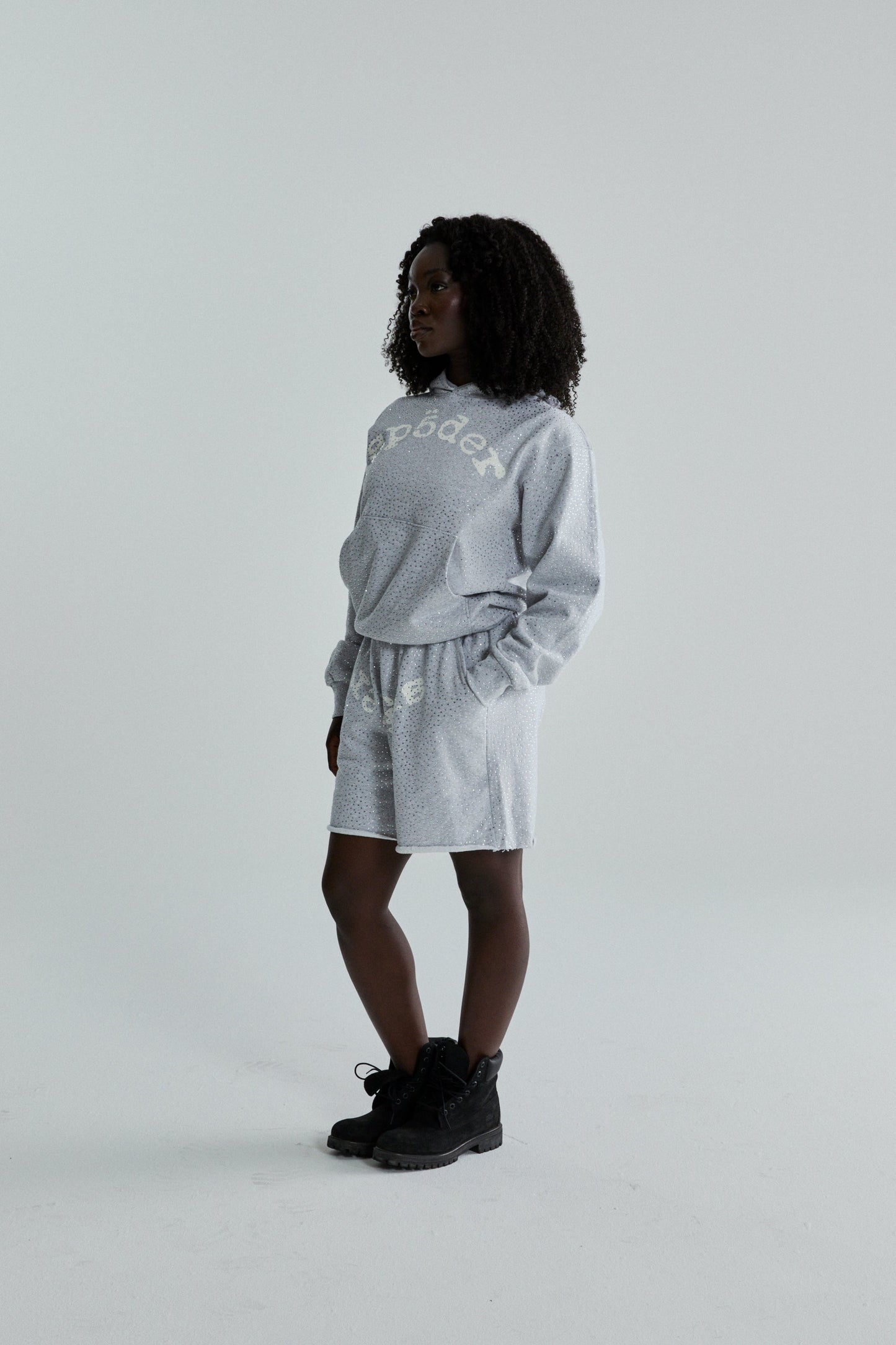 VVS HOODIE