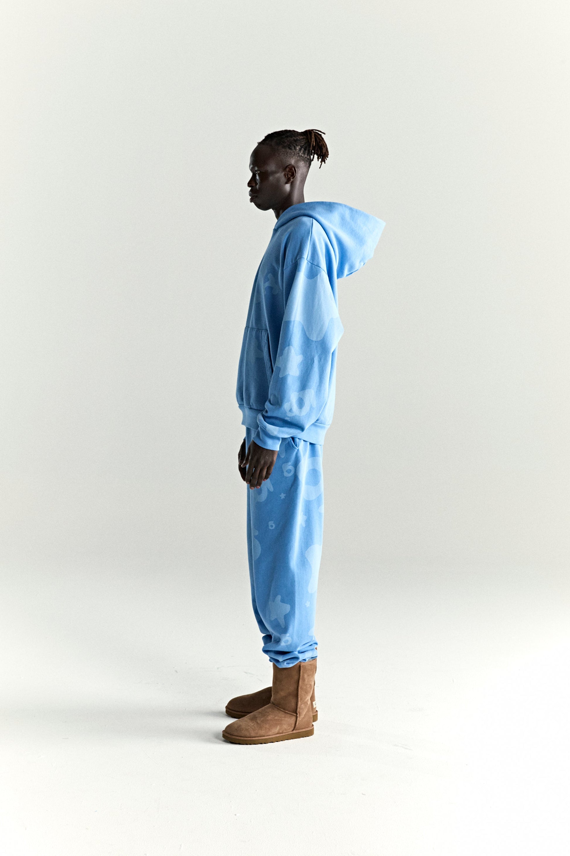 DUSTY BLUE BELUGA V2 HOODIE ON MODEL
