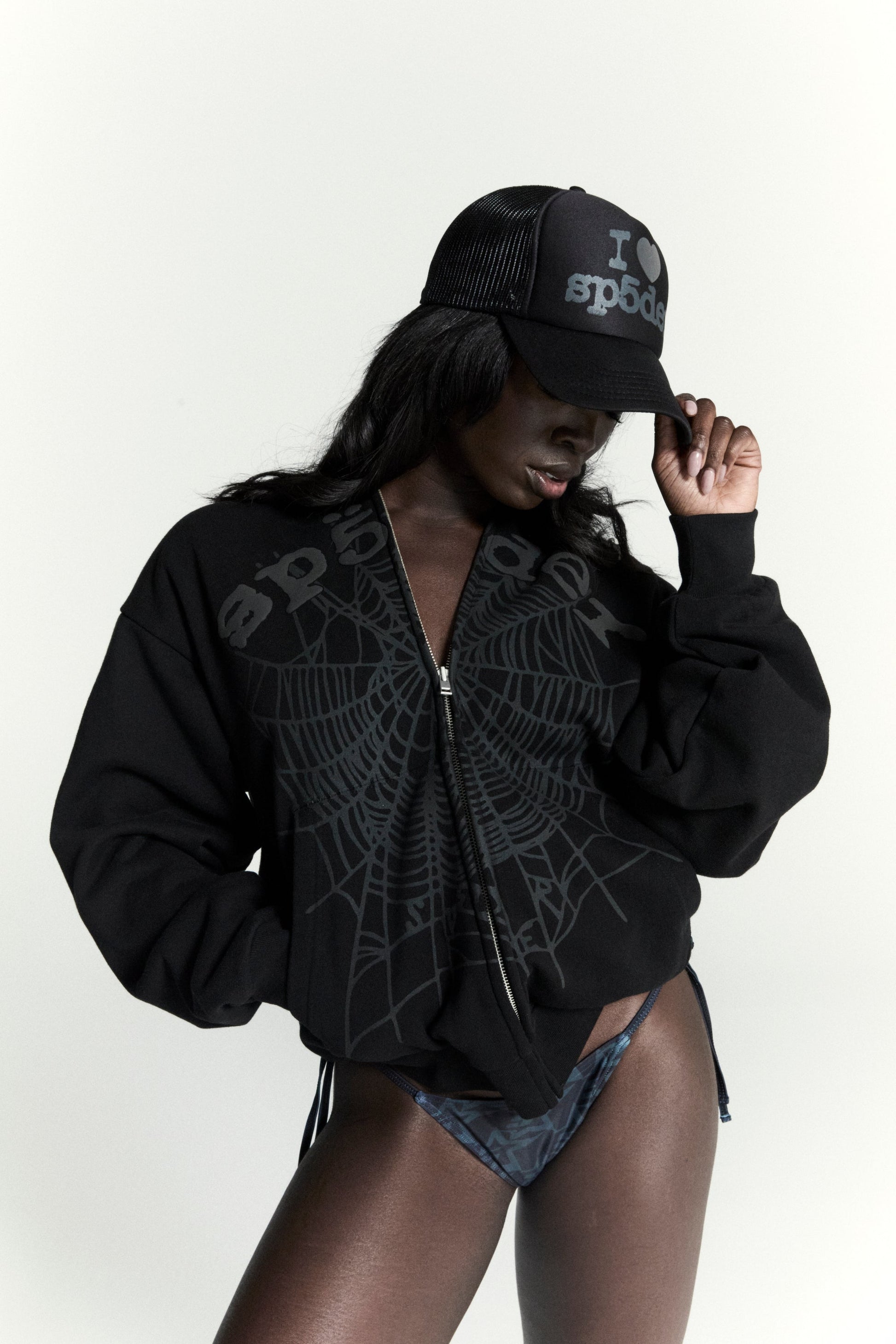 BLACK OG WEB V2 PHANTOM ZIP UP ON MODEL