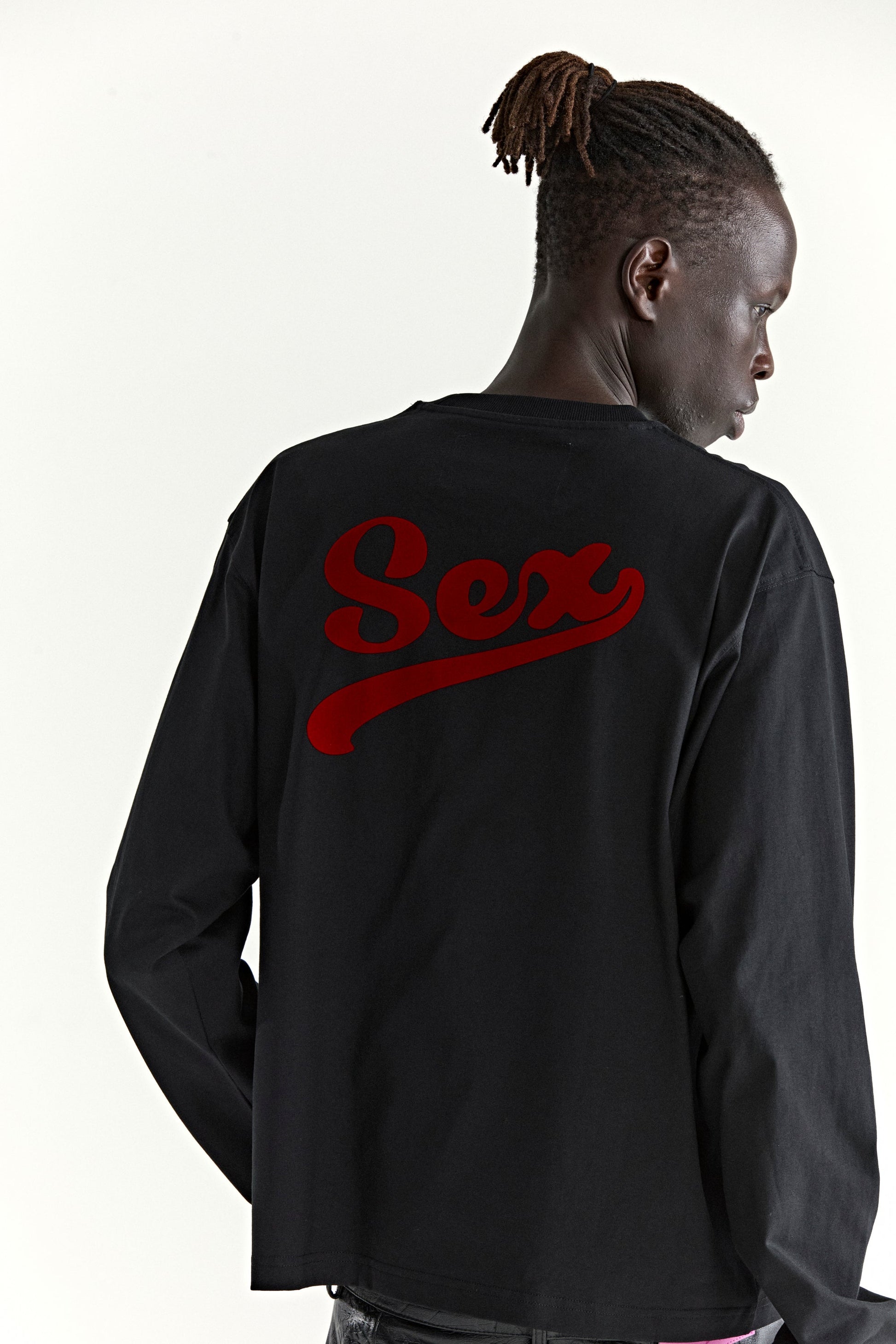 BLACK PORNSTAR LONGSLEEVE TEE ON MODEL