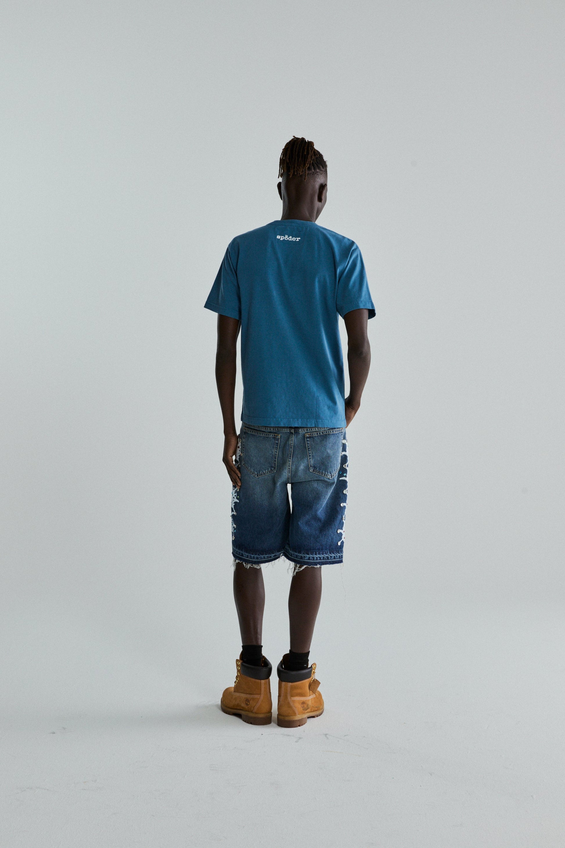 DUSTY BLUE ACTAVIST TEE ON MODEL