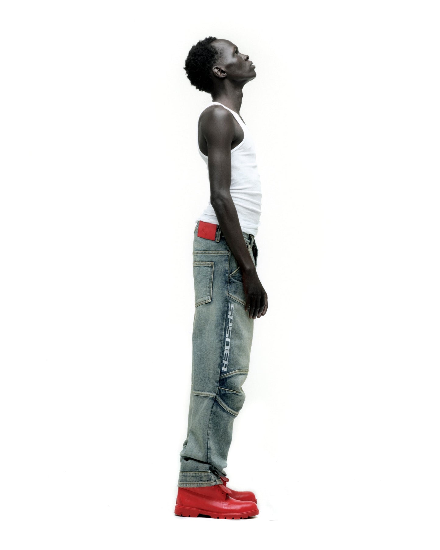 PIT CREW DENIM ON MODEL
